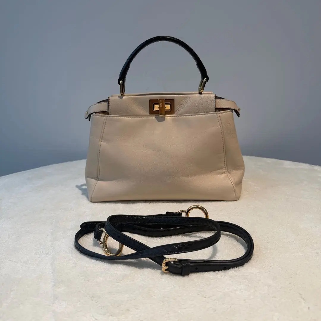 [#673]Pre owned Peekaboo Small snake skin handle BJ110&0403