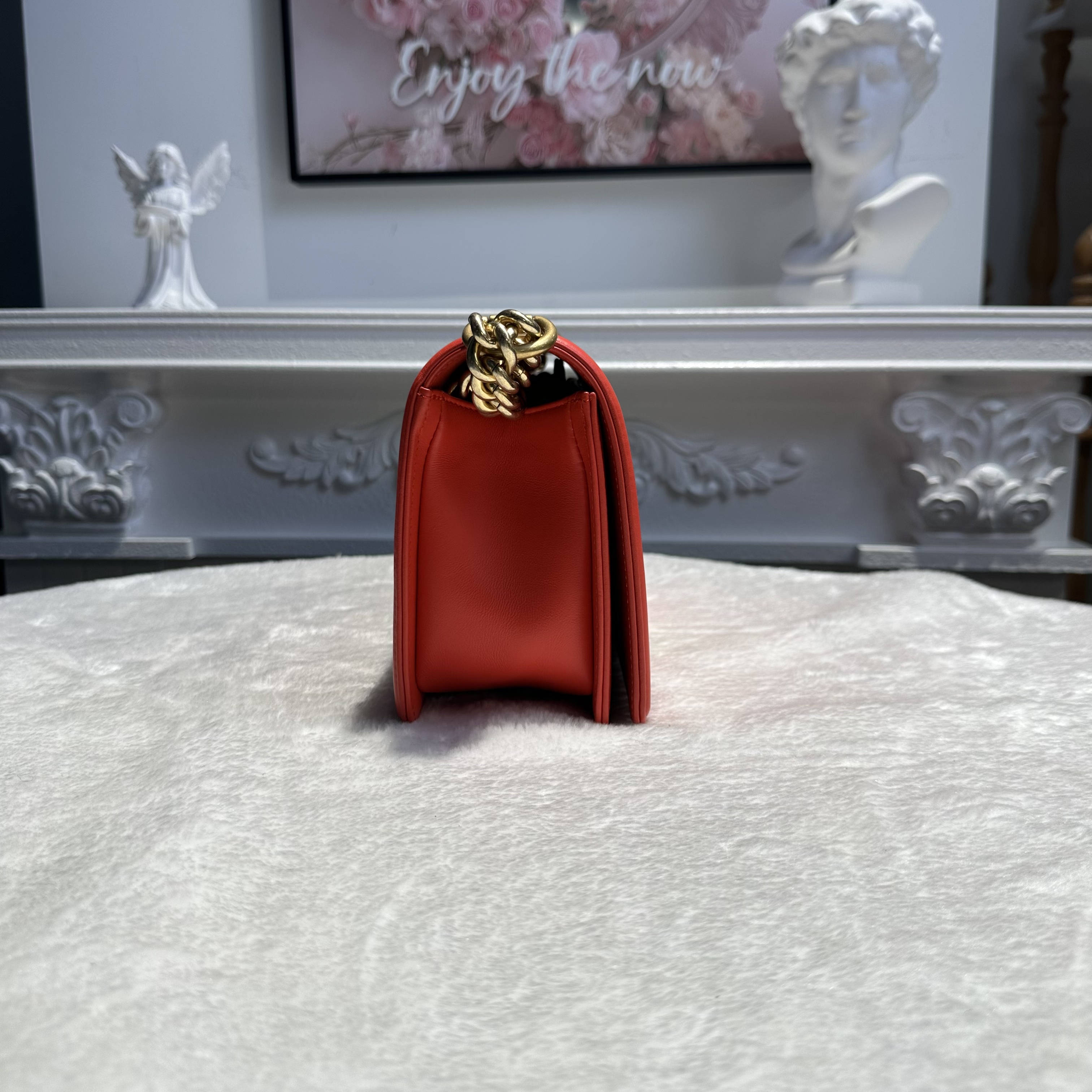 【#770】Pre-owned Chanel Leboy Red Calfskin Shoulder Bag BJ11017050115