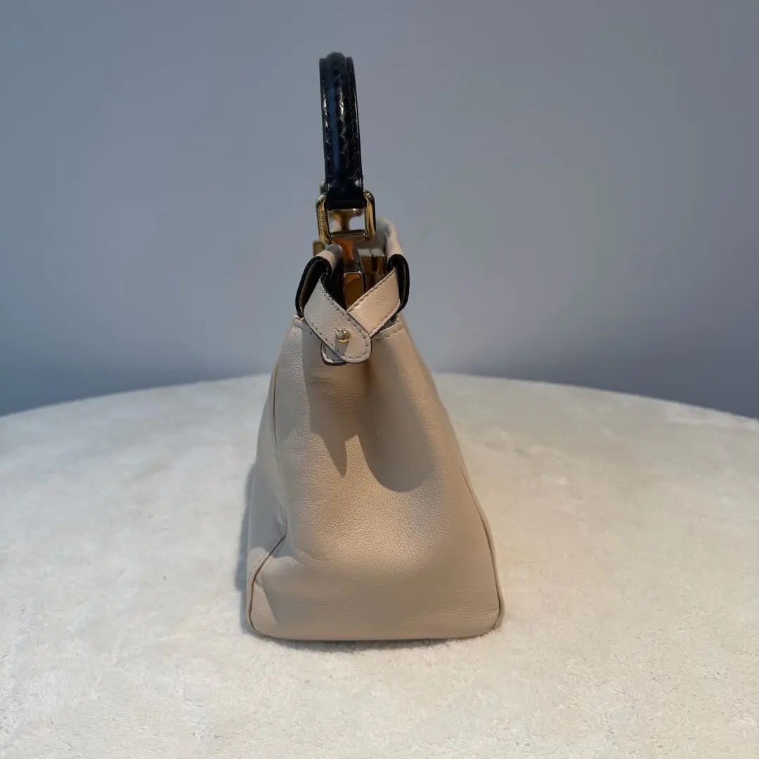 [#673]Pre owned Peekaboo Small snake skin handle BJ110&0403