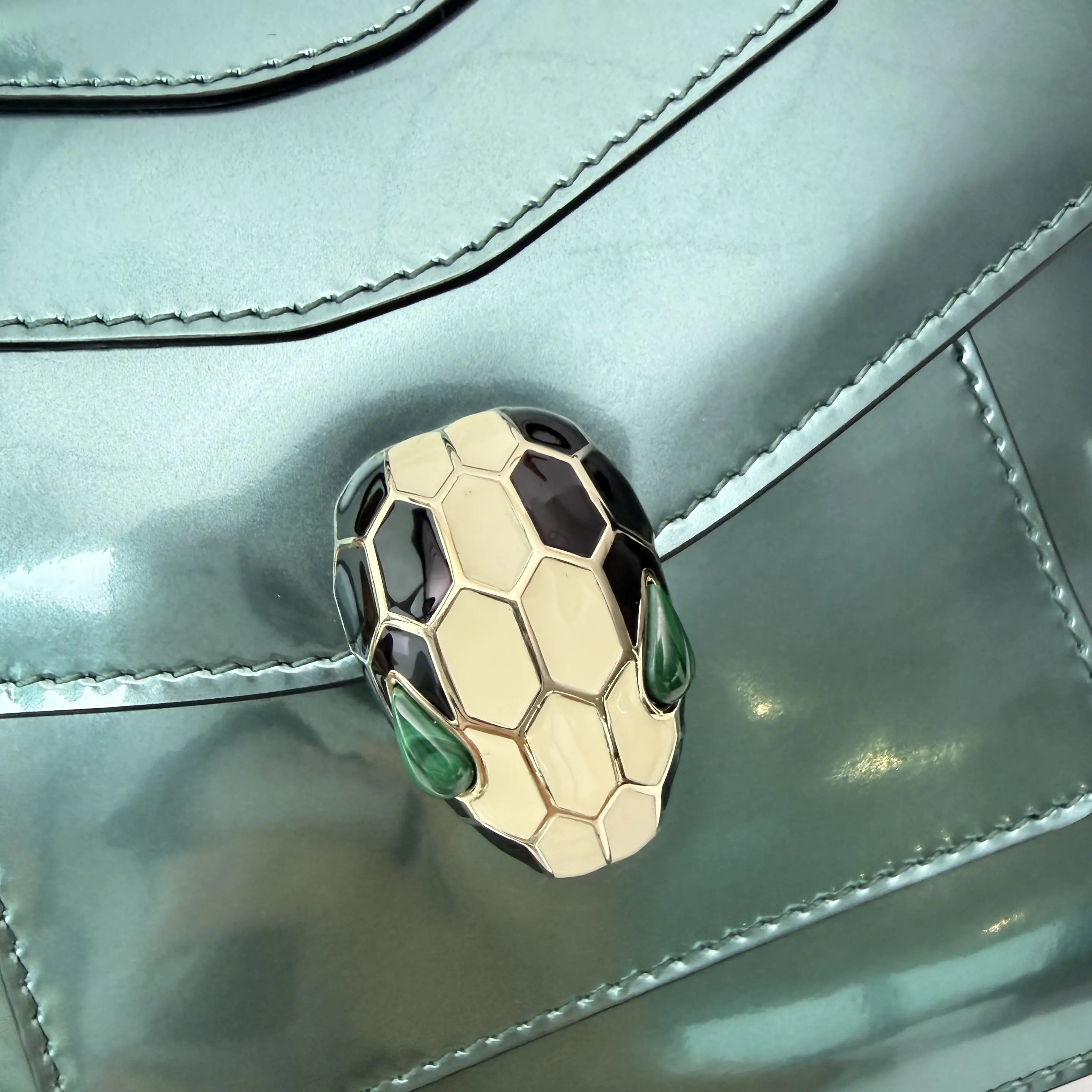 [#659]Pre owned Bvlgari Serpenti Forever BJ110&04045