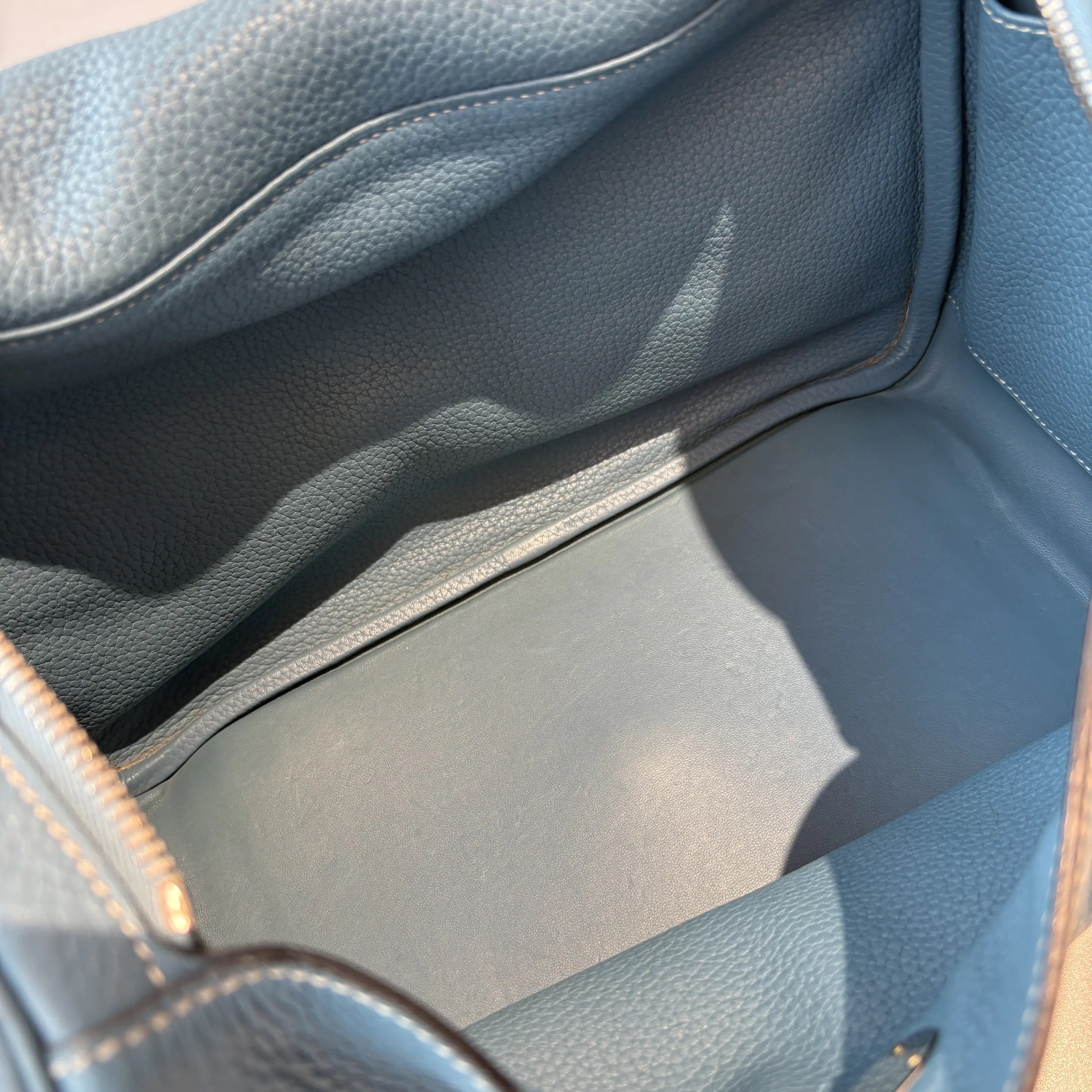 [#670]Pre owned Hermes Lindy 18 Silver Hardware BJ110&05024