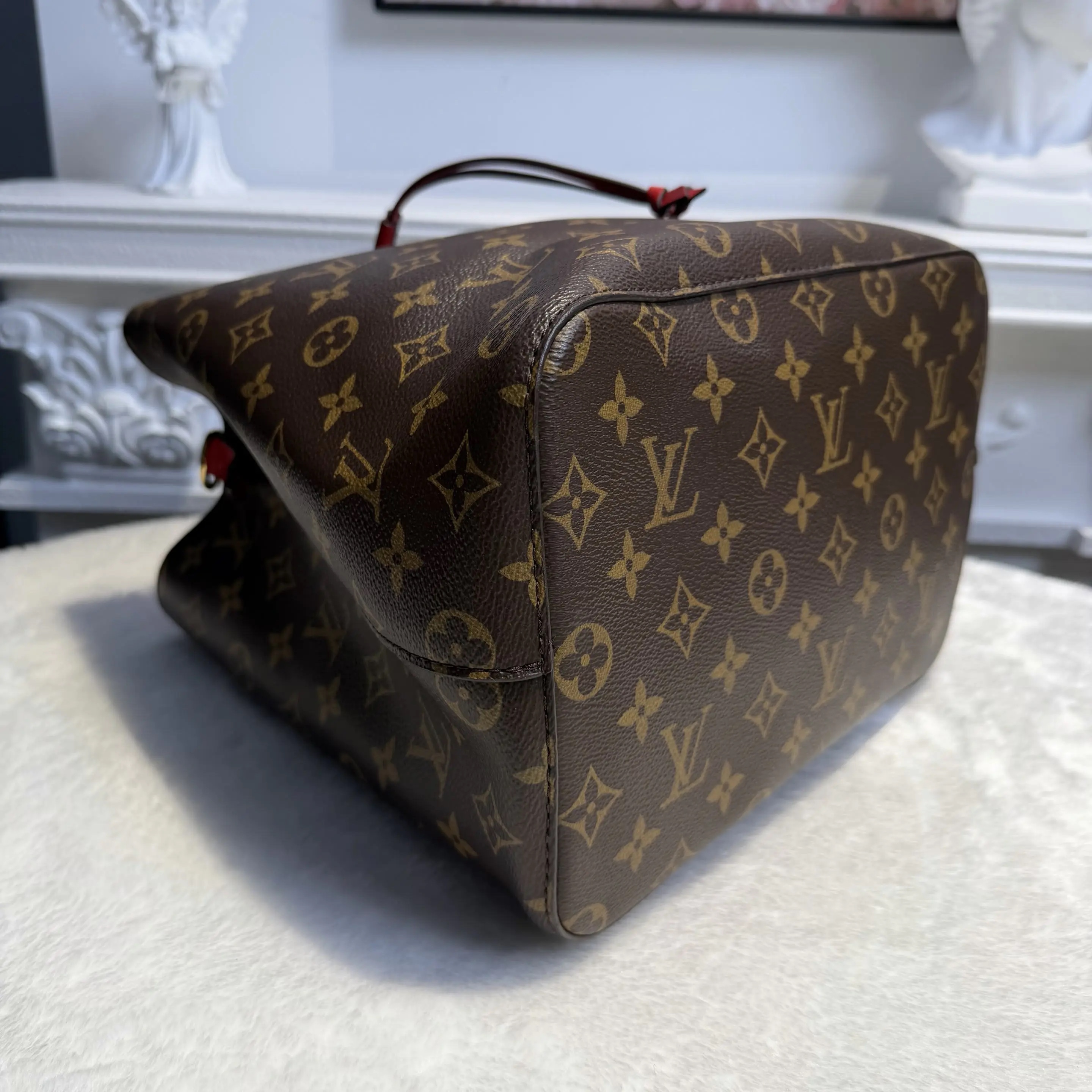 [#606]Pre owned Louis Vuitton Neonoe Brown Red Monogram Medium BJ110170407