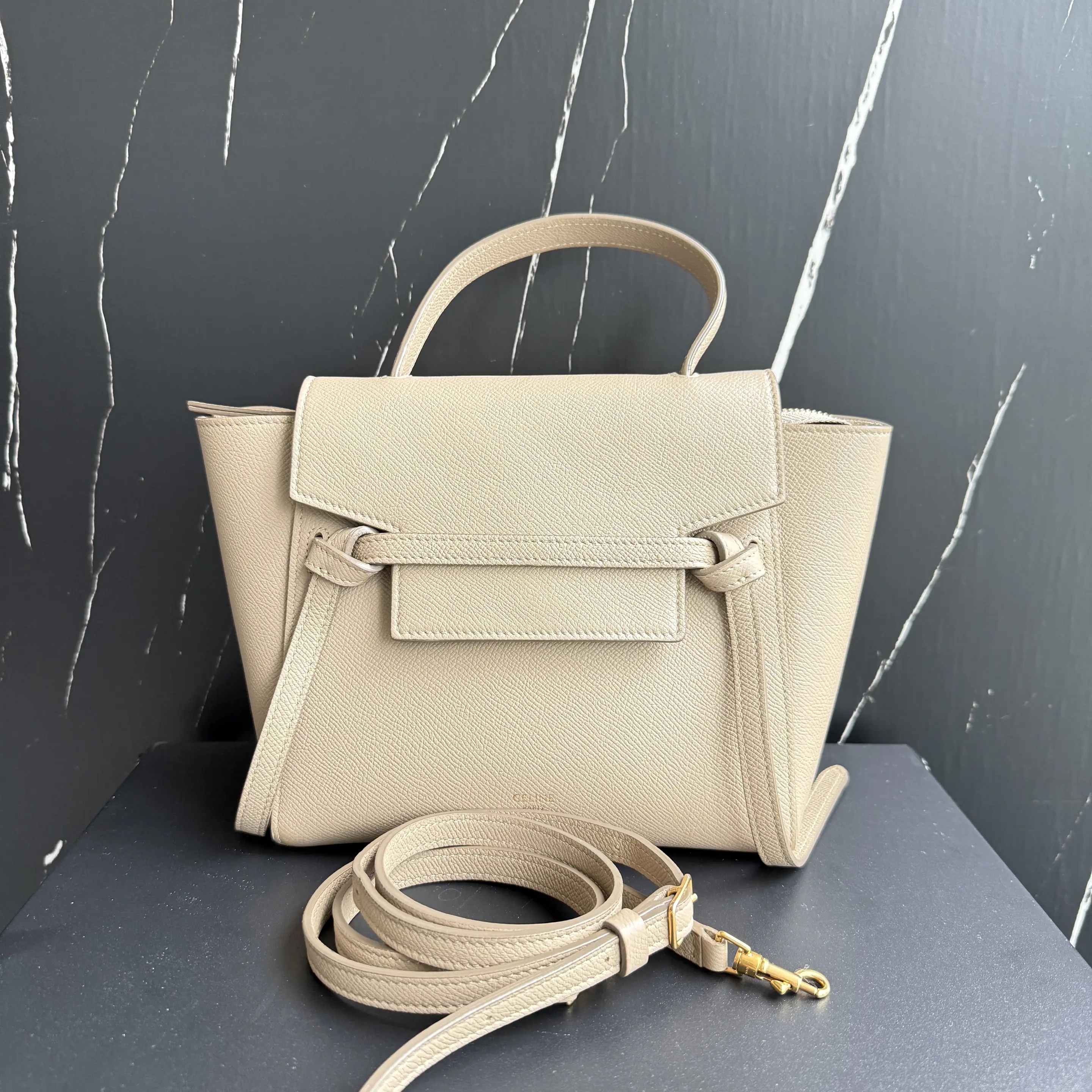 [#651]Pre owned Celine Belt Bag Nano BJ110&04045