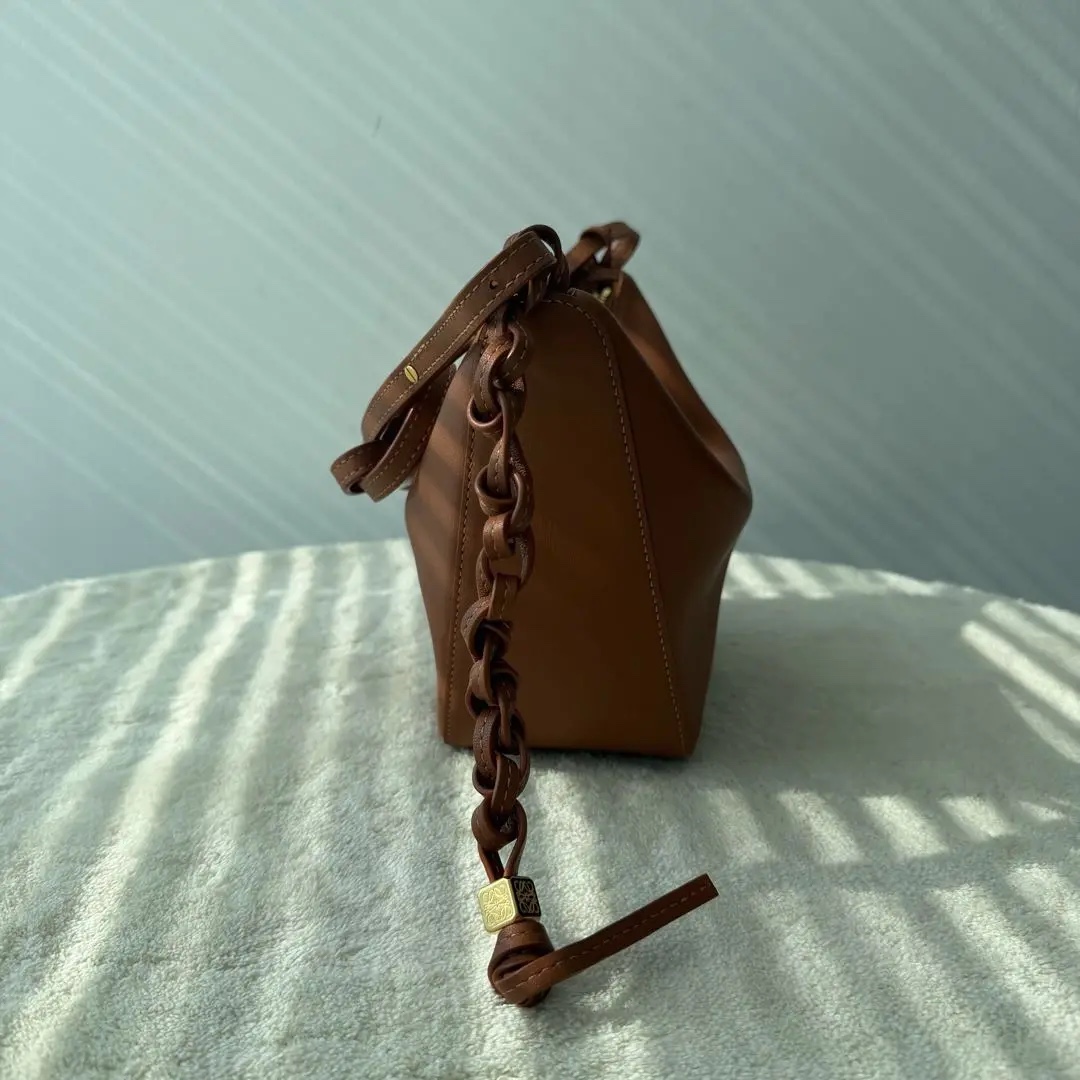 [#676]Pre owned Loewe Hammock Hobo Calfskin BJ110&04078