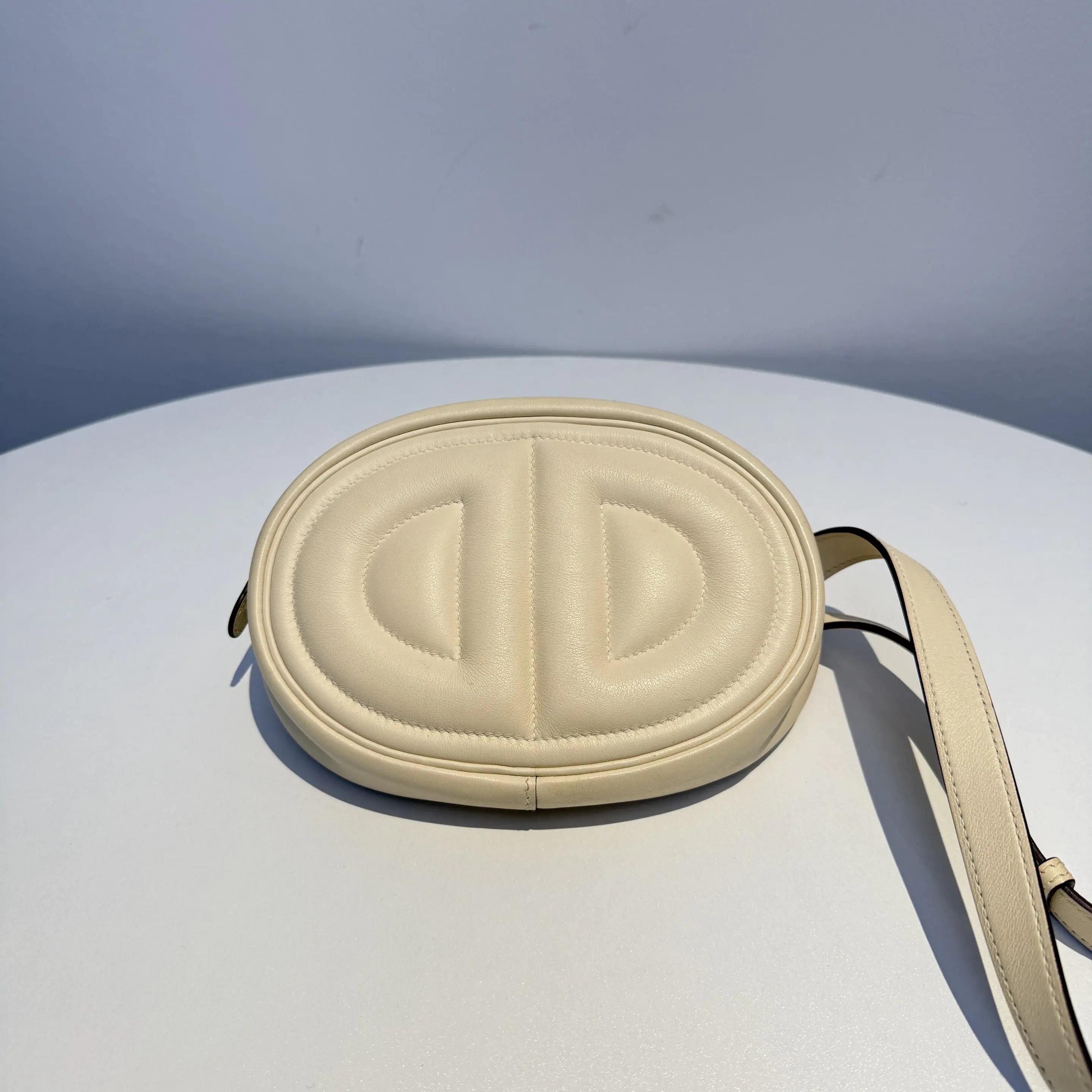 [#665]Pre owned Hermes In the loop Swift Bumbag Stamp Z BJ11021050118