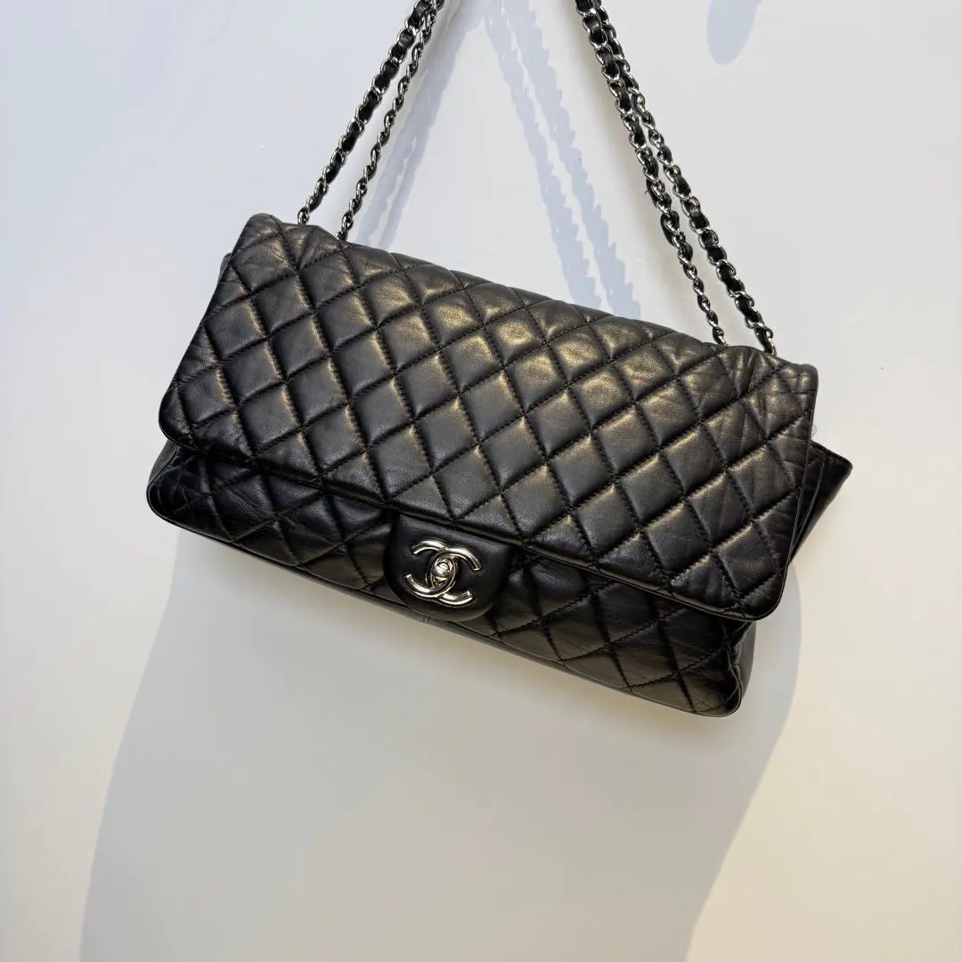 [#650]Pre owned Chanel airport bag BJ11010050145