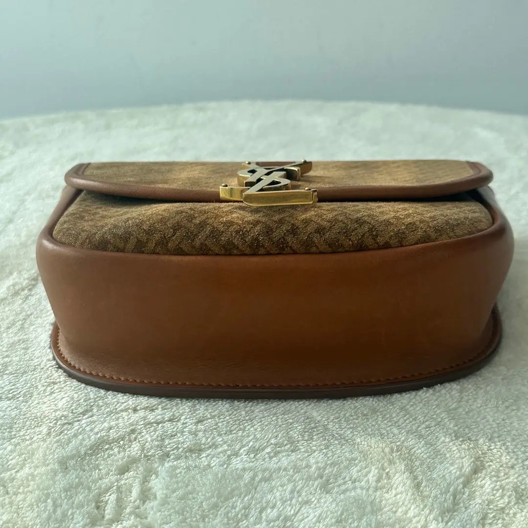 [#679]Pre owned YSL KAIA Calfskin Small Golden Hardware BJ110&04055