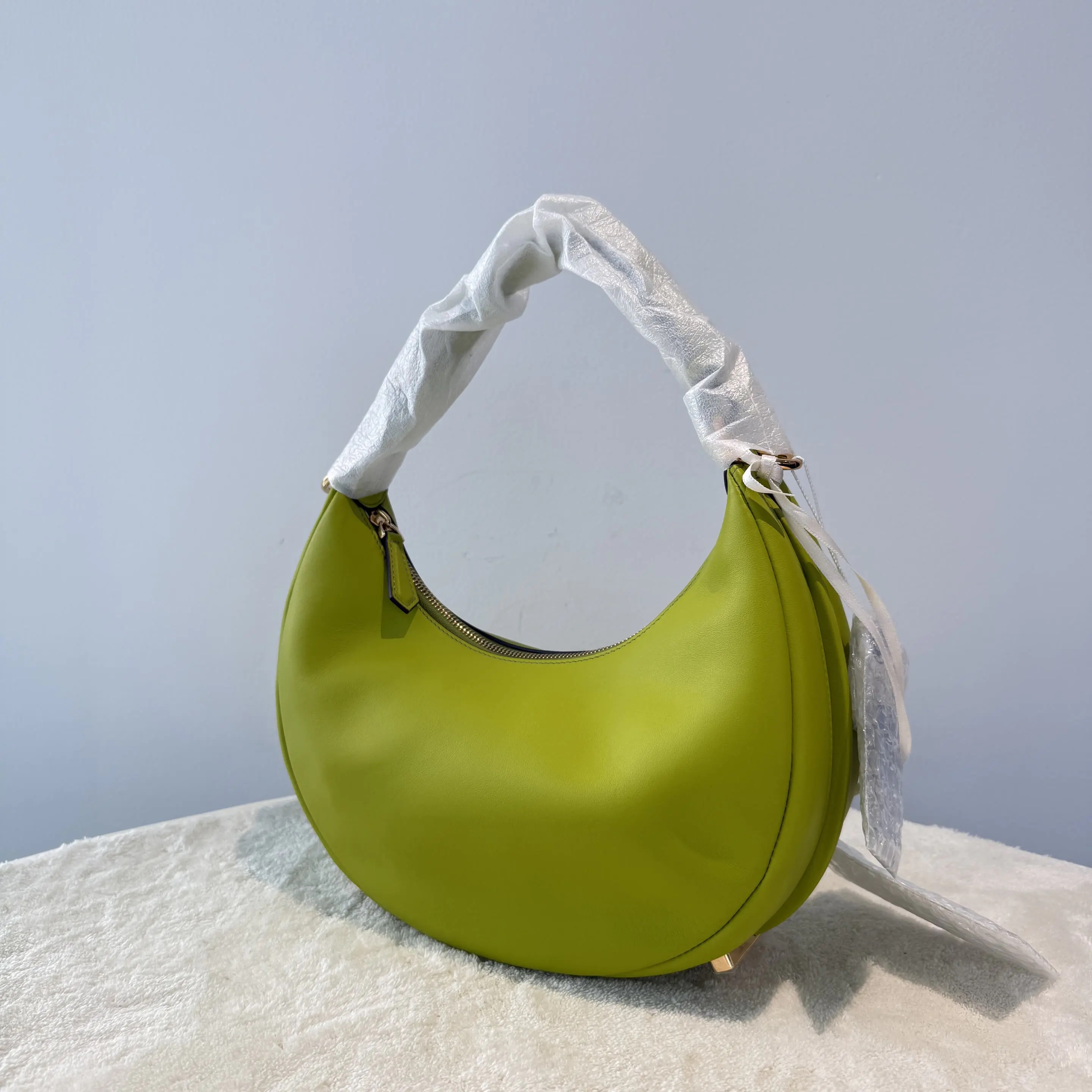 [#675]Pre owned Fendigraphy Green Calfskin Small BJ110&04060