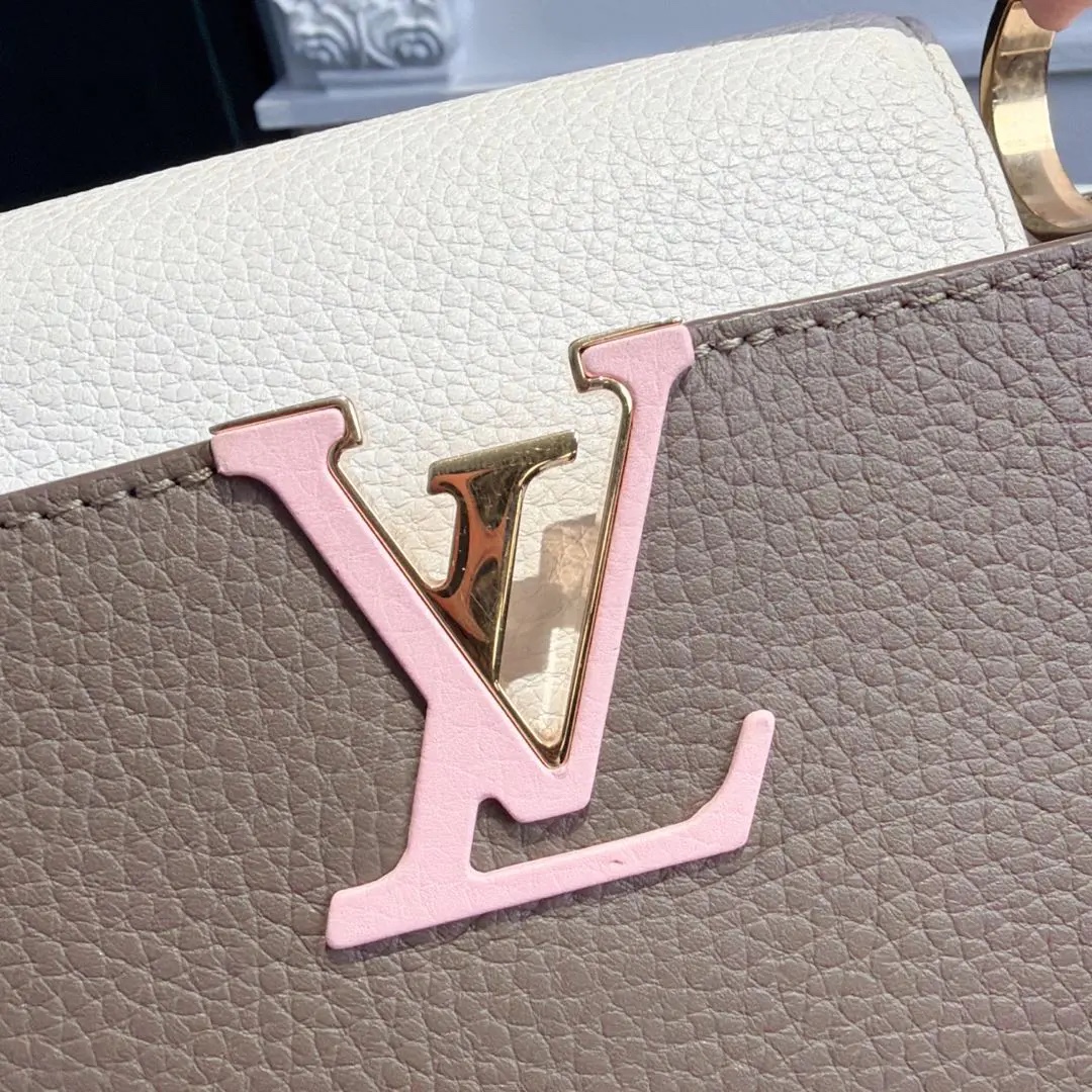 [#697]Pre owned Louis Vuitton Capucines BB Grey Pink Calfskin Shoulder bag BJ11018050125