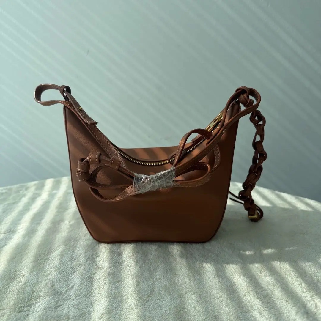 [#676]Pre owned Loewe Hammock Hobo Calfskin BJ110&04078