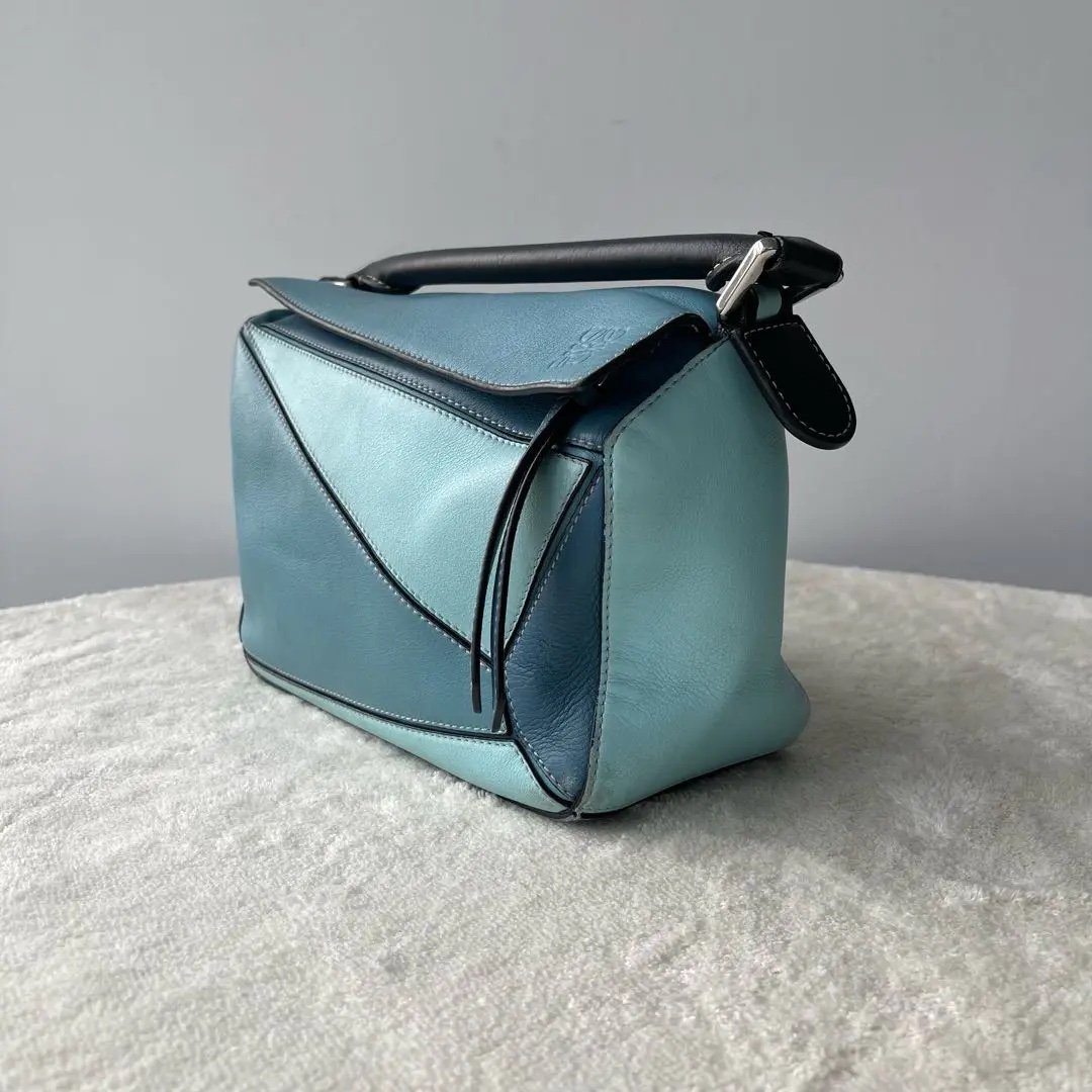 [#672]Pre owned Loewe Puzzle Blue Calfskin Small Shoulder bag BJ110&04060