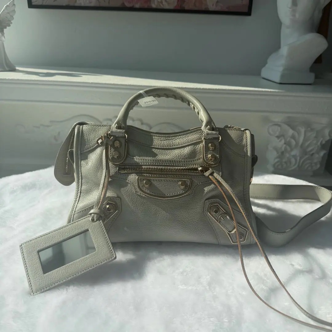 [#695]Pre owned Balenciaga bag Crossbody bag BJ110&&04048