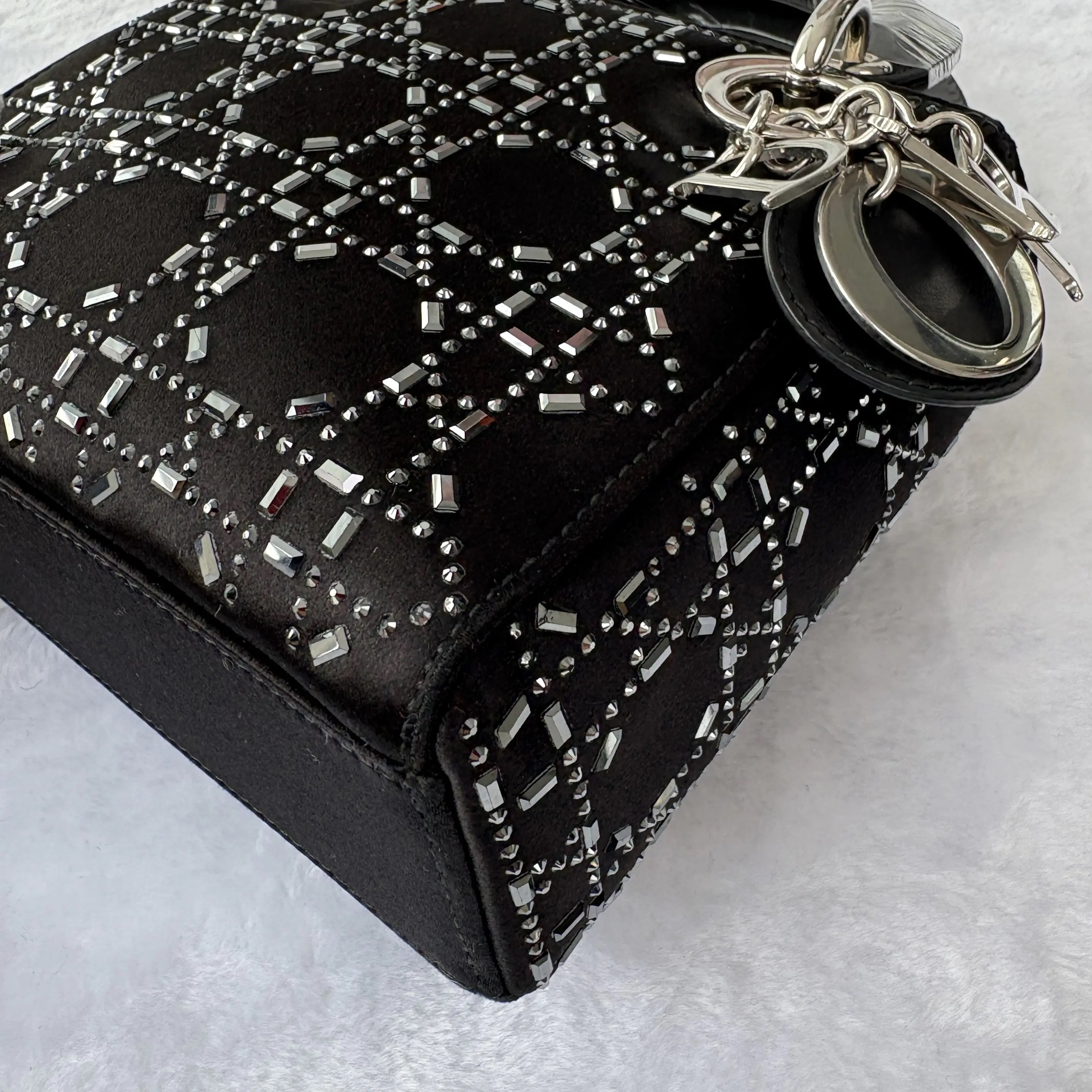 【#729】Pre-owned Dior Lady Dior Mini Black Stain Shoulder Bag CrossBody Bag BJ1101805010