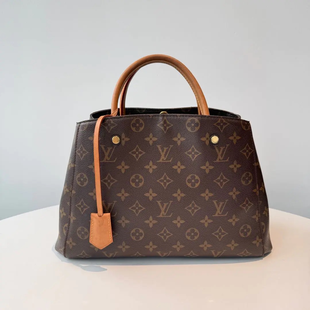 [#643]Pre owned Louis Vuitton Montaigne Medium BJ110&04055
