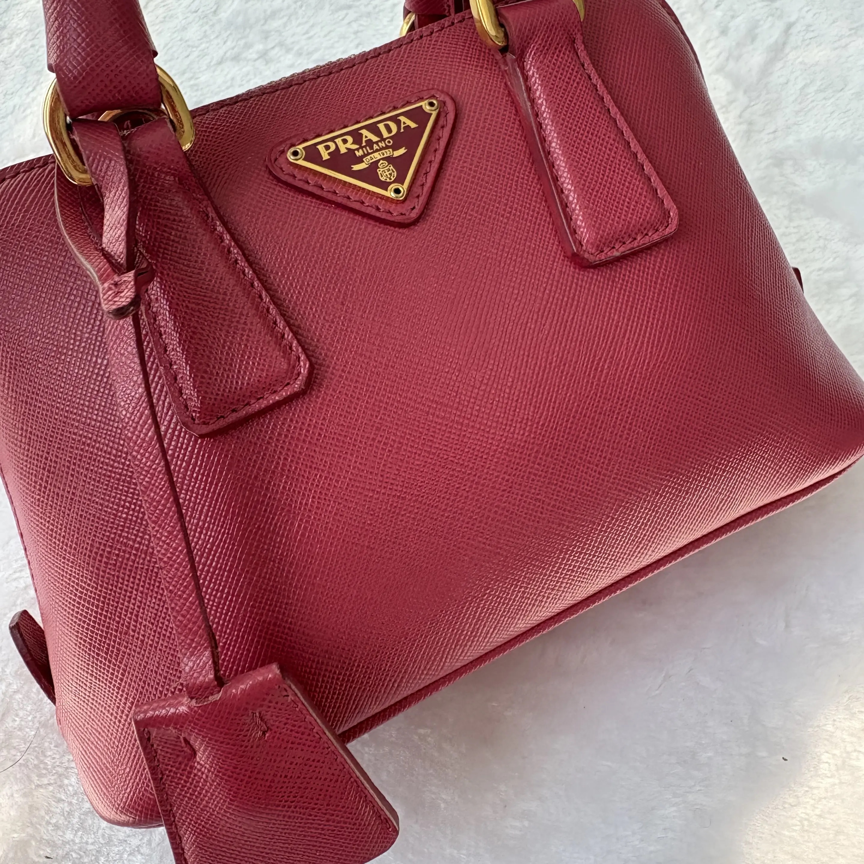 [#716]Pre owned Prada Promenade Pink Calfskin Crossbody Bag BJ110&04030