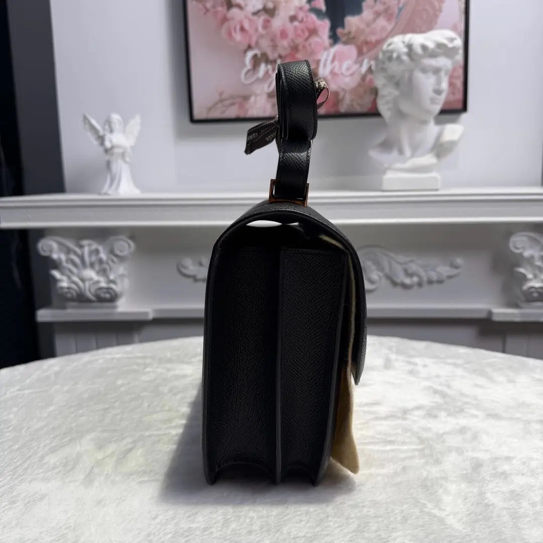 【#775】Pre-owned Hermes Constance 24 Black Gold  Epsom Leather C（2018） Color Cold 89 BJ1101805036