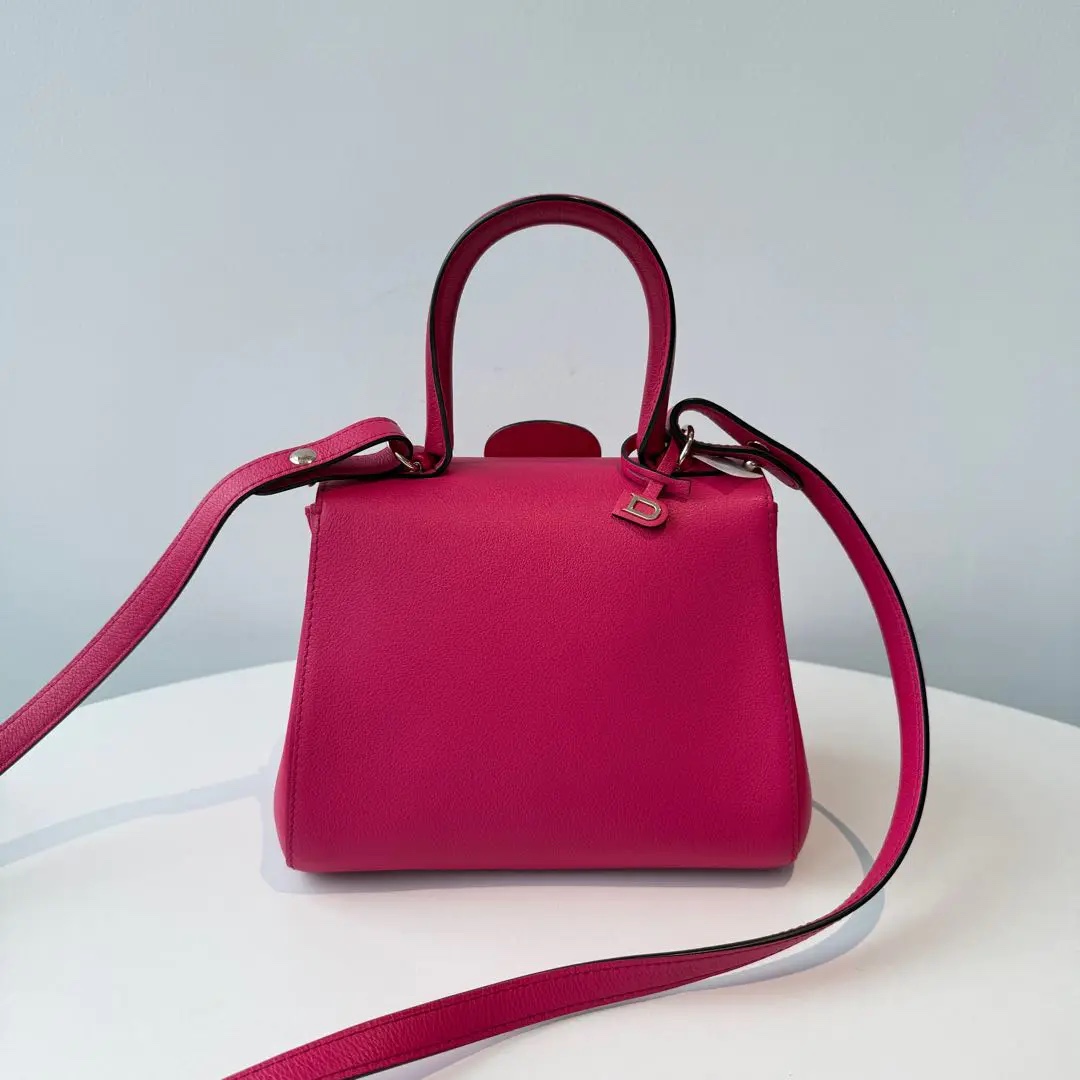 [#669]Pre owned Delvaux Brilliant Red Calfskin Mini Golden Hardware BJ110&04088