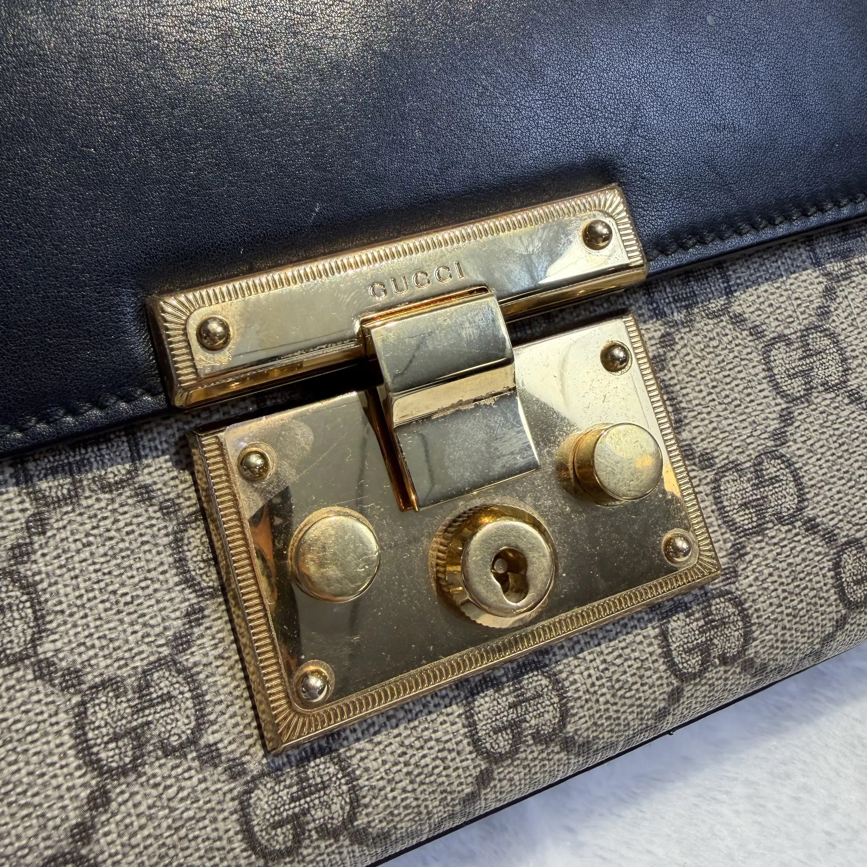 [#615]Pre owned Gucci Padlock monogram Calfskin Canvas Small BJ1101904030