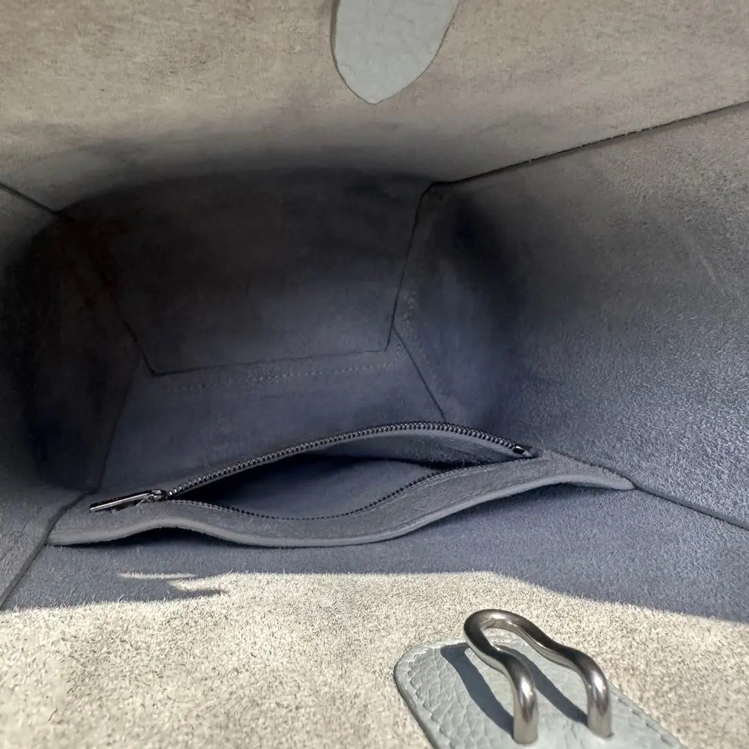 [#657]Pre owned Celine Sangle caviar Calfskin BJ110&04032