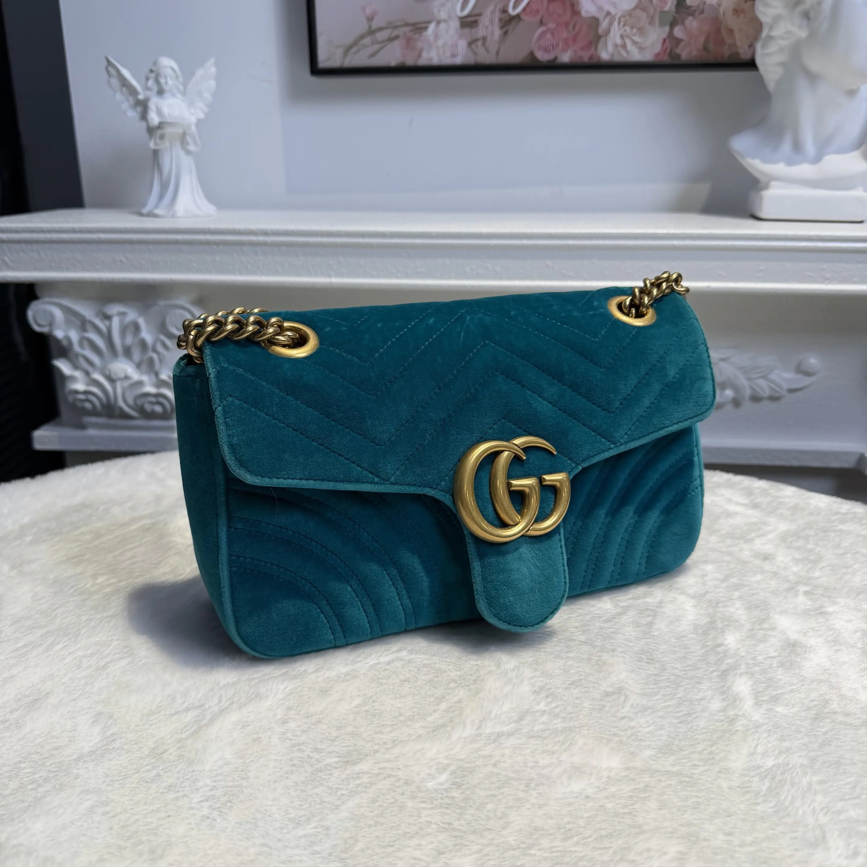 [#606]Pre owned Gucci Marmont 26 Green Velvet Medium  BJ1101404033