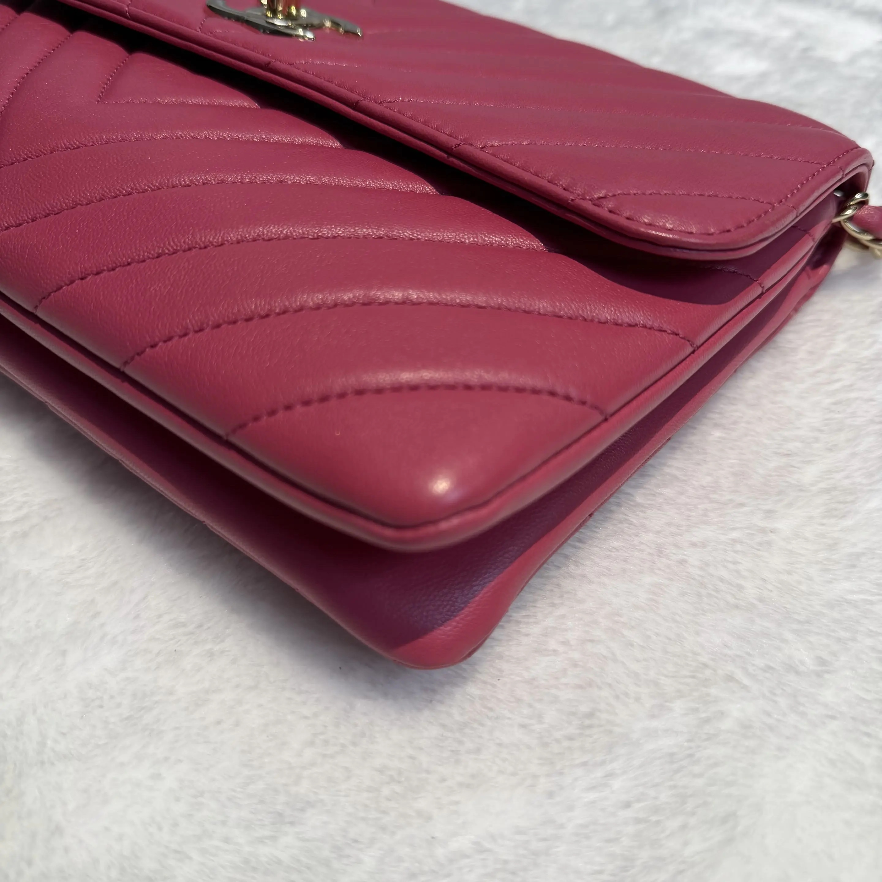 [#603]Pre owned Chanel Trendy CC Pink Lambskin Start with 26 BJ1101805118