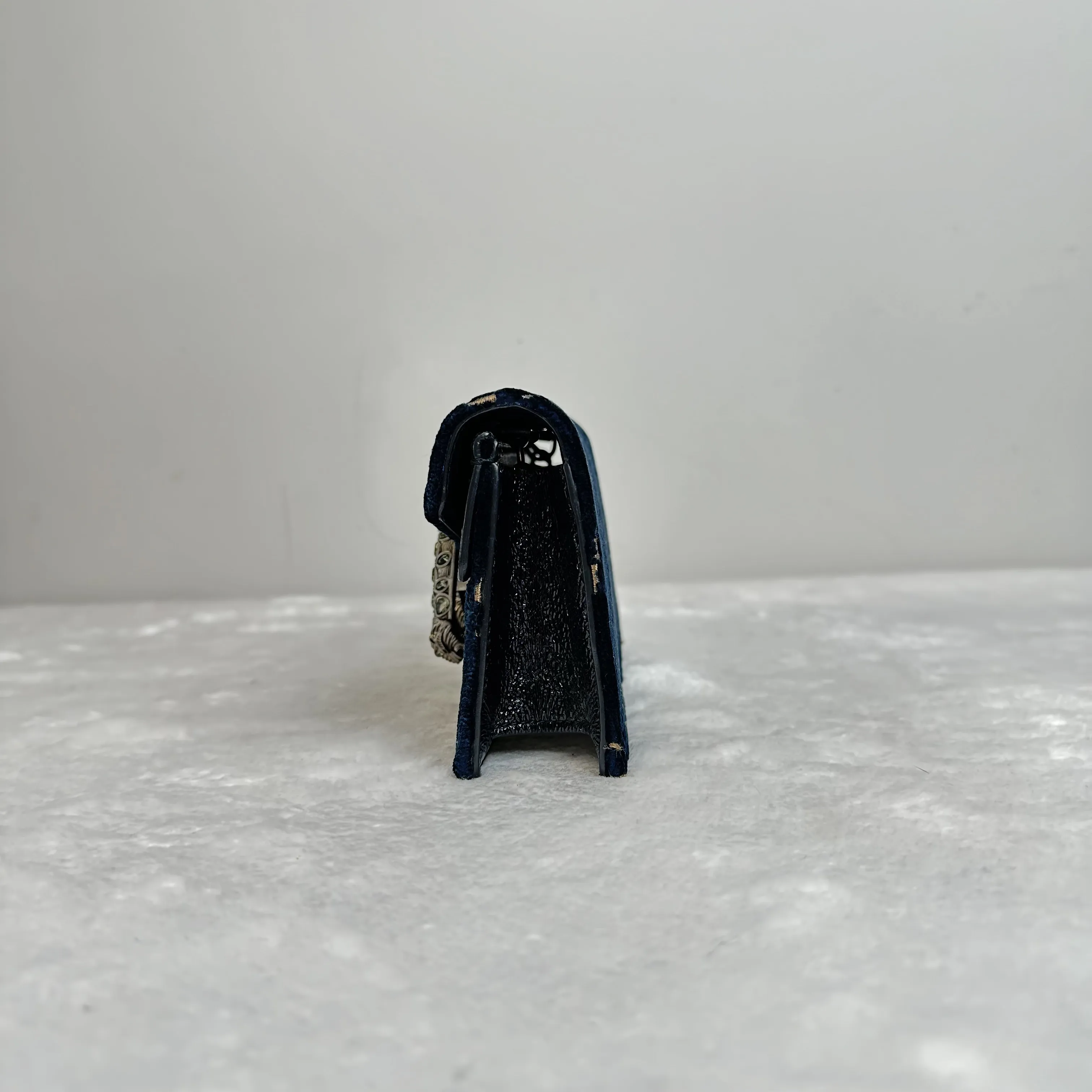 【#484】Pre-owned GUCCl Dionysus Mini Navy Blue Shoulder Bag Velvet BJ1102204045