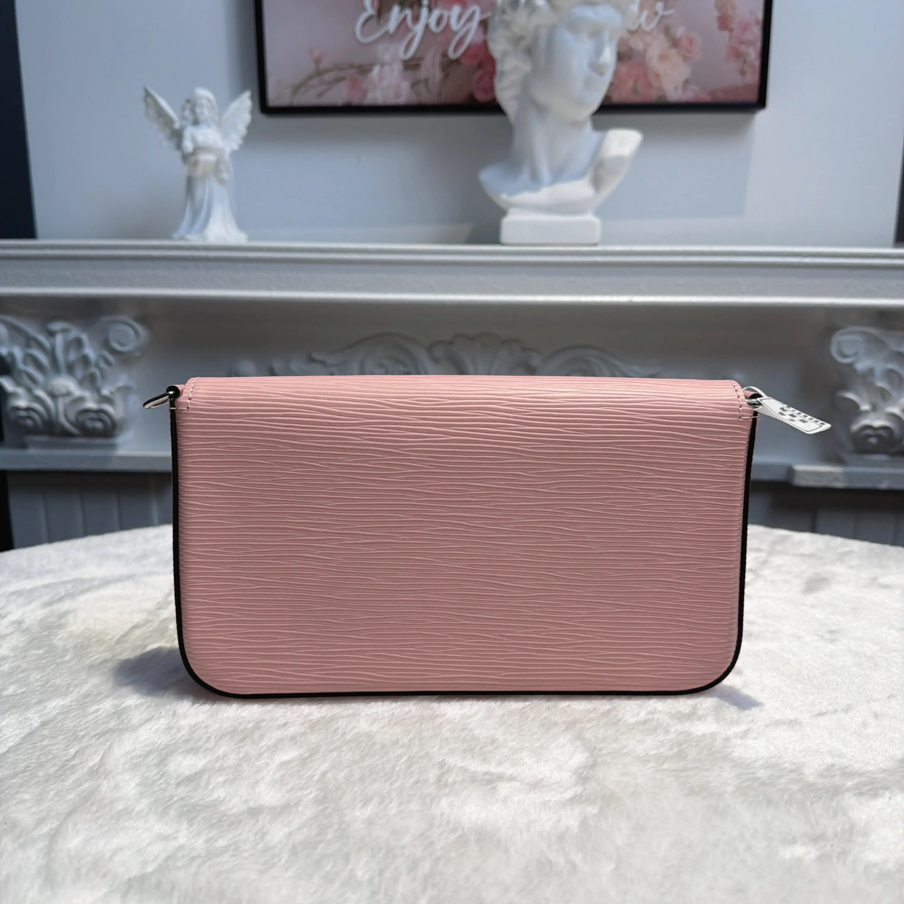 [#624]Pre owned Louis Vuitton Pochette Felicie Calfskin EPI BJ1101804035