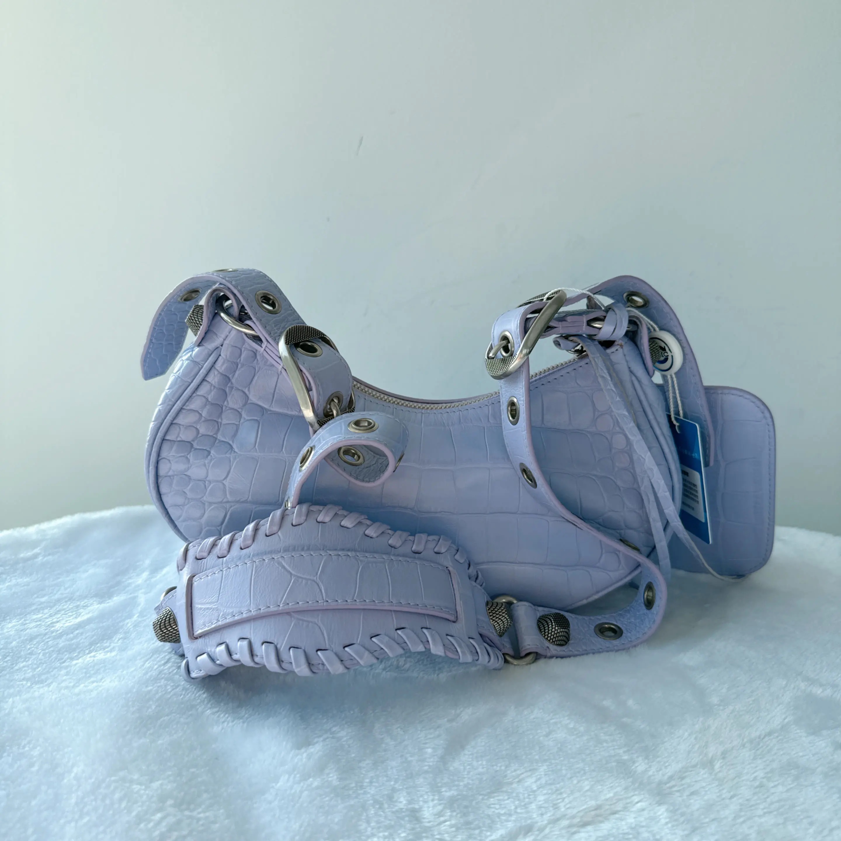 [#684]Pre owned Balenciaga Le Cagole purple XS BJ110&04065