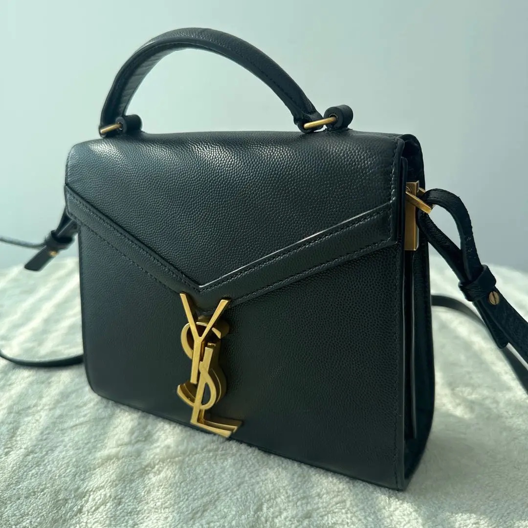 [#682]Pre owned YSL Cassandra Black Calfskin Mini Golden hardware BJ110&04075