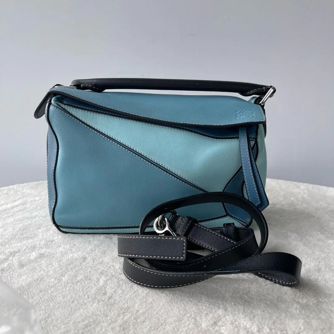 [#672]Pre owned Loewe Puzzle Blue Calfskin Small Shoulder bag BJ110&04060