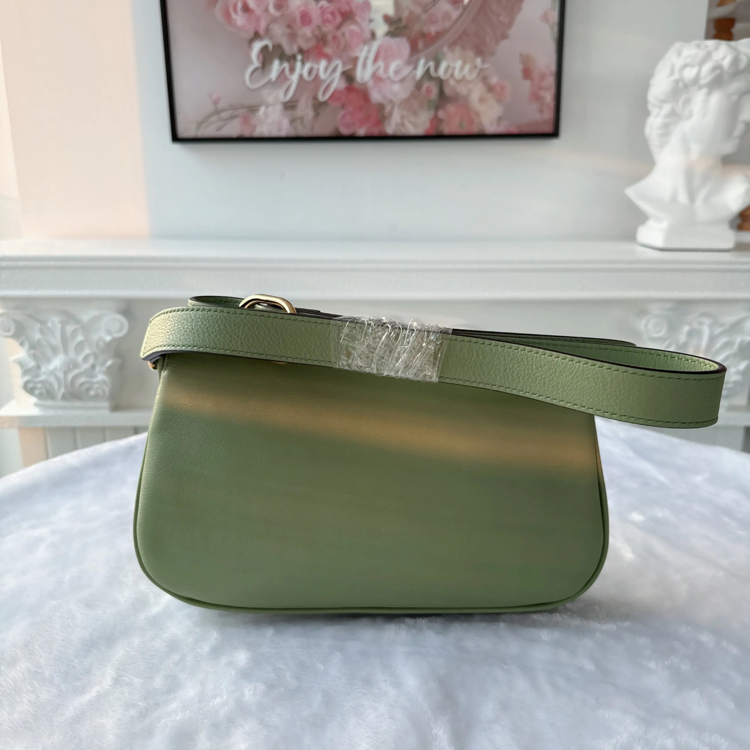 [#685]Pre owned Gucci Blondie Calfskin Goldenhardware BJ110&04045