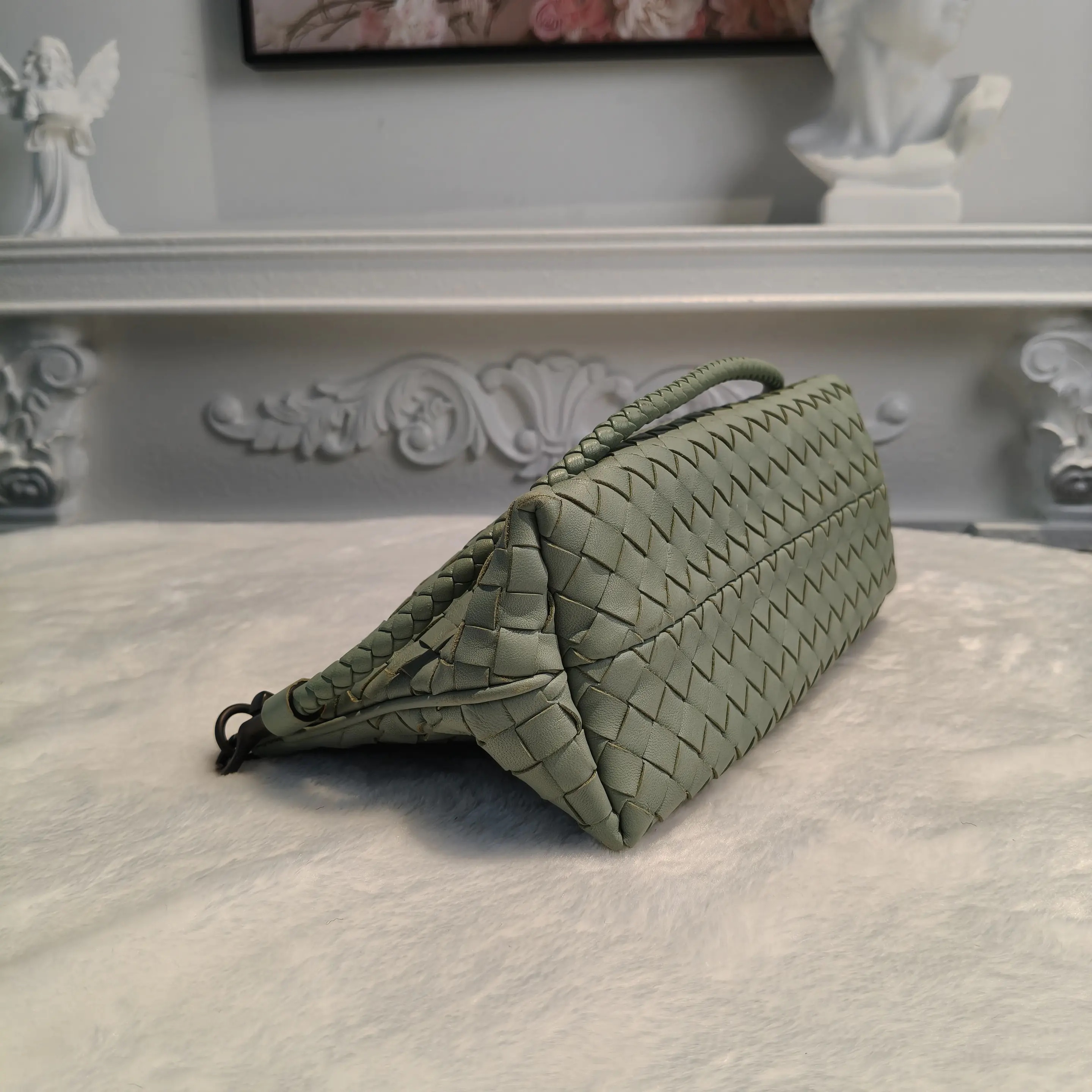 [#708]Pre owned Bottega Veneta Intrecciato Lambskin handbag BJ110&04028