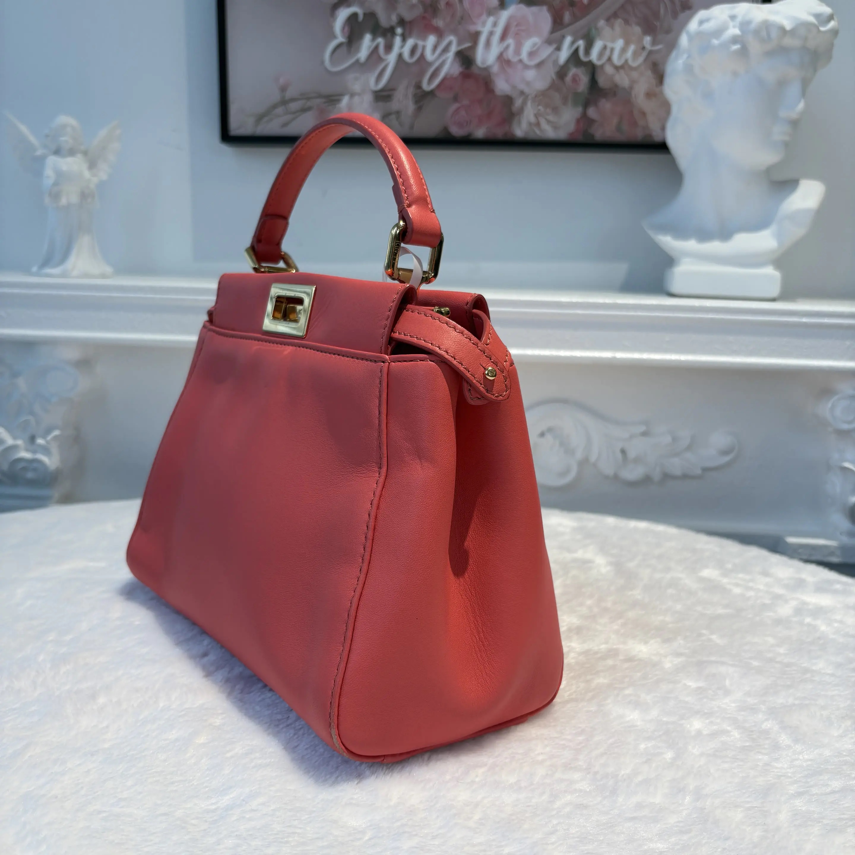 [#602]Pre-owned Fendi Peekaboo Iconic Mini size Lambskin BJ110&04030