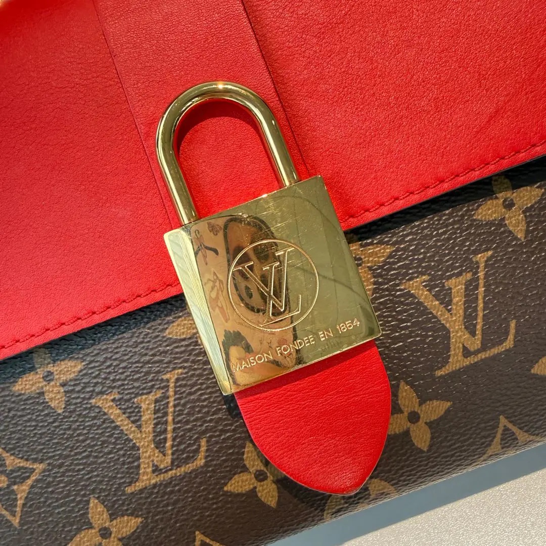 【#639】Pre-owned Louis Vuitton Locky Brown Monogram Red Crossbody Bag BJ1101004060