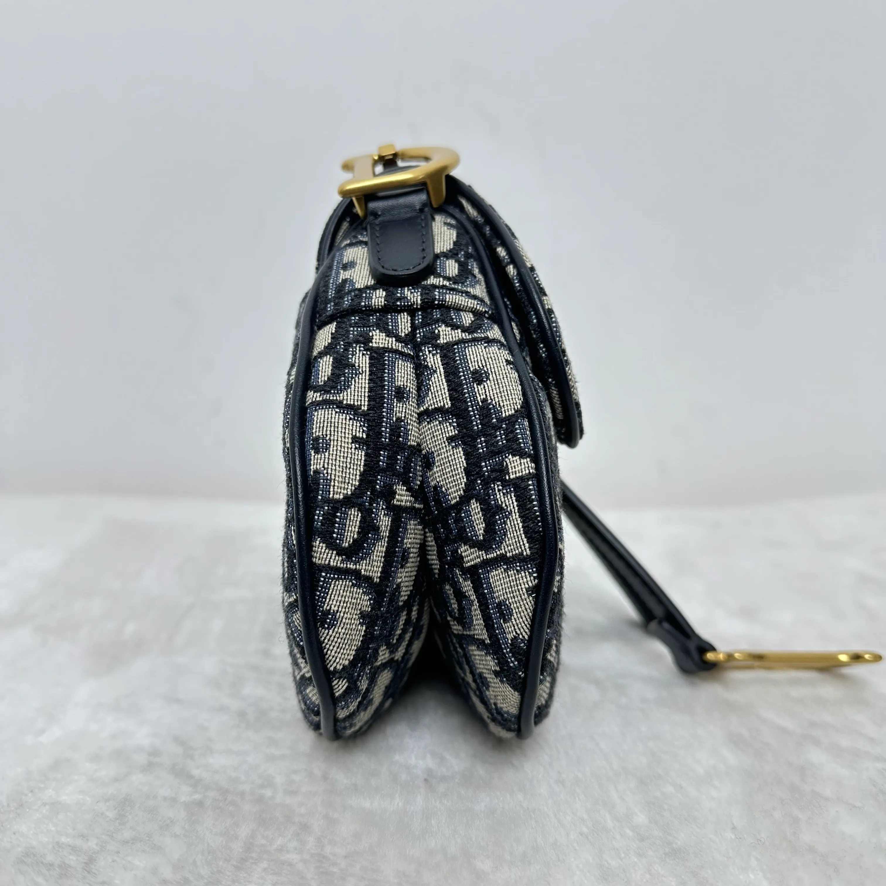 【#541】Pre-owned Dior Saddle Oblique Monogram Shoulder Bag  Canvas Shoulder Bags BJ11020050115