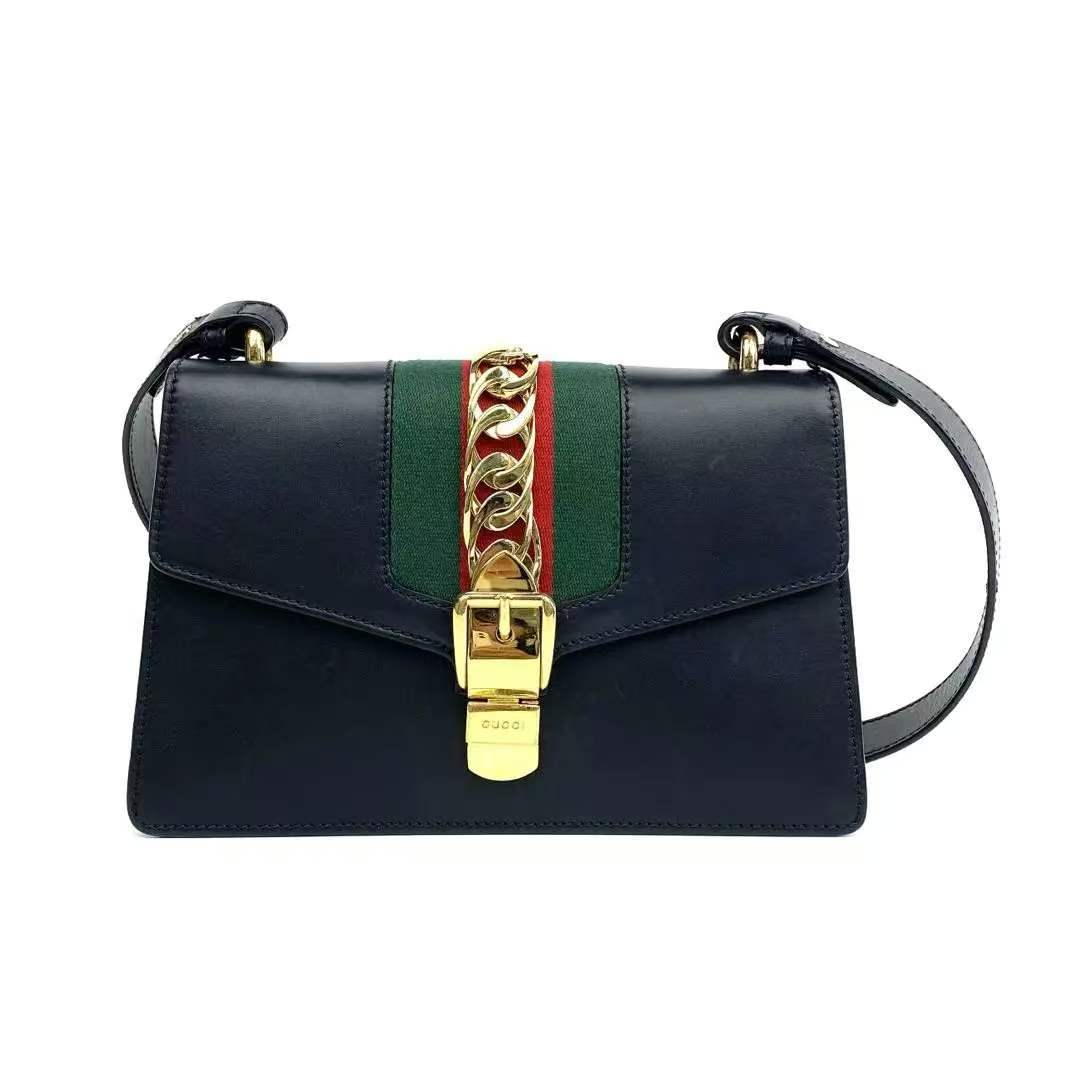 【#681】Pre-owned Gucci Sylvie Calfskin Small Shoulder Bag BJ1101404028