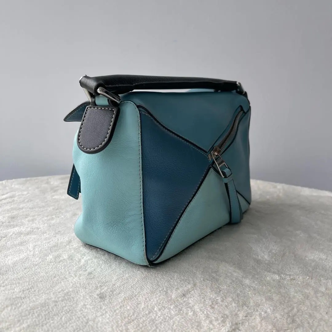 [#672]Pre owned Loewe Puzzle Blue Calfskin Small Shoulder bag BJ110&04060