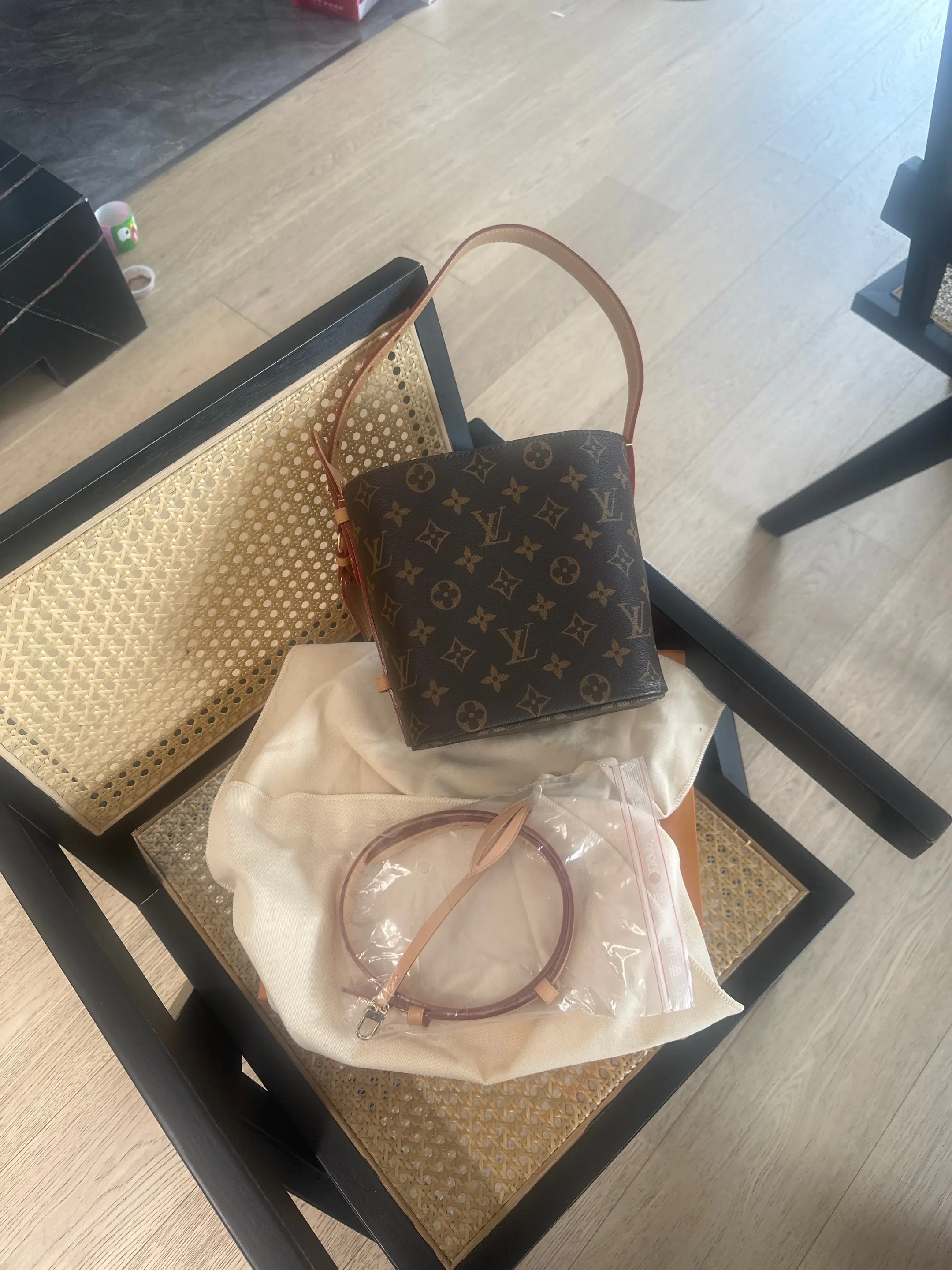 [#642]Pre owned Louis Vuitton All in BB Monogram Calfskin Golden Hardware BJ110MC050185