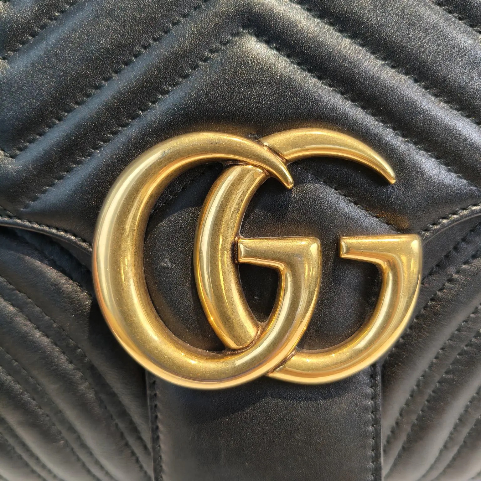 [#708]Pre owned Gucci Marmont 31 Calfskin Shoulder bag  BJ110&04055