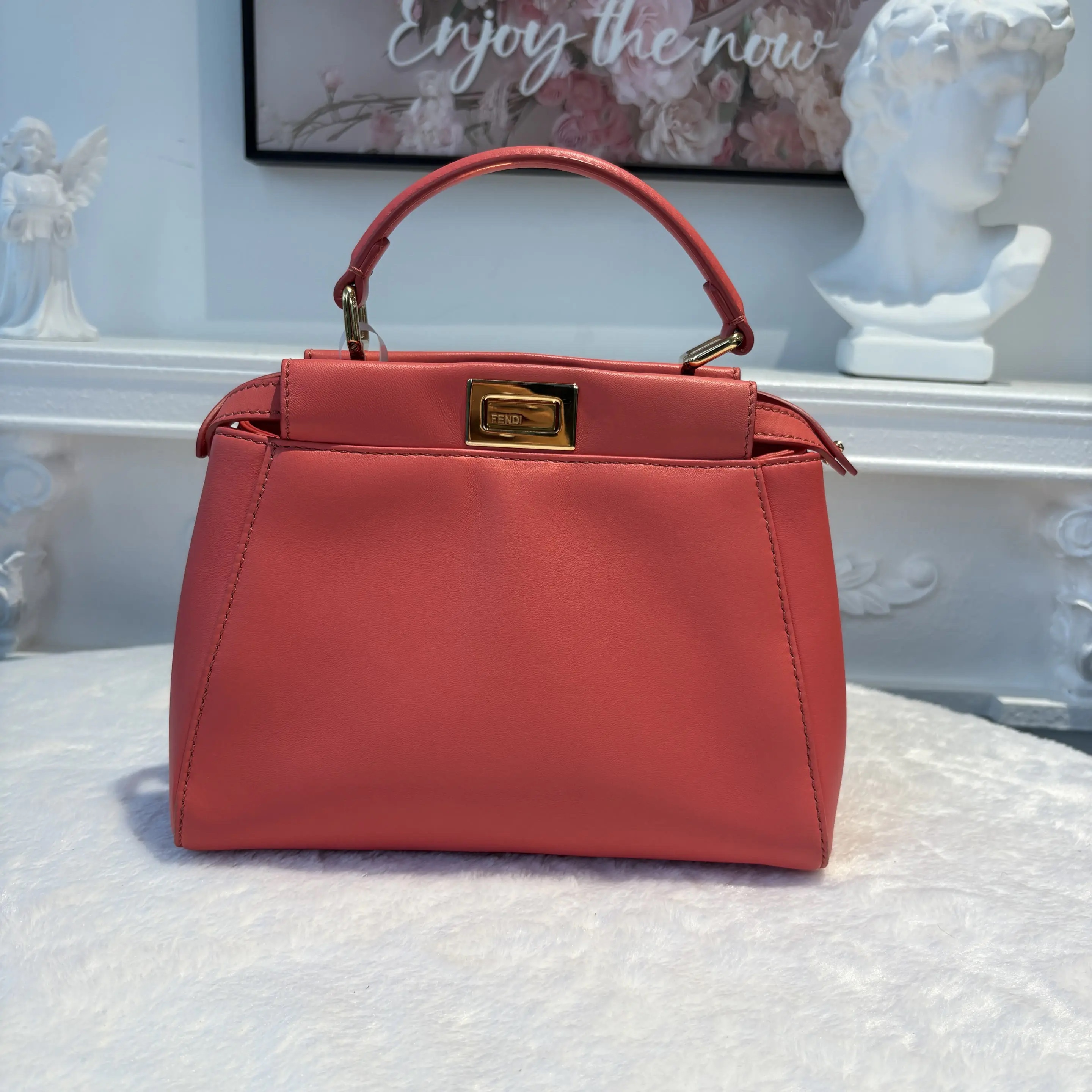 [#602]Pre-owned Fendi Peekaboo Iconic Mini size Lambskin BJ110&04030