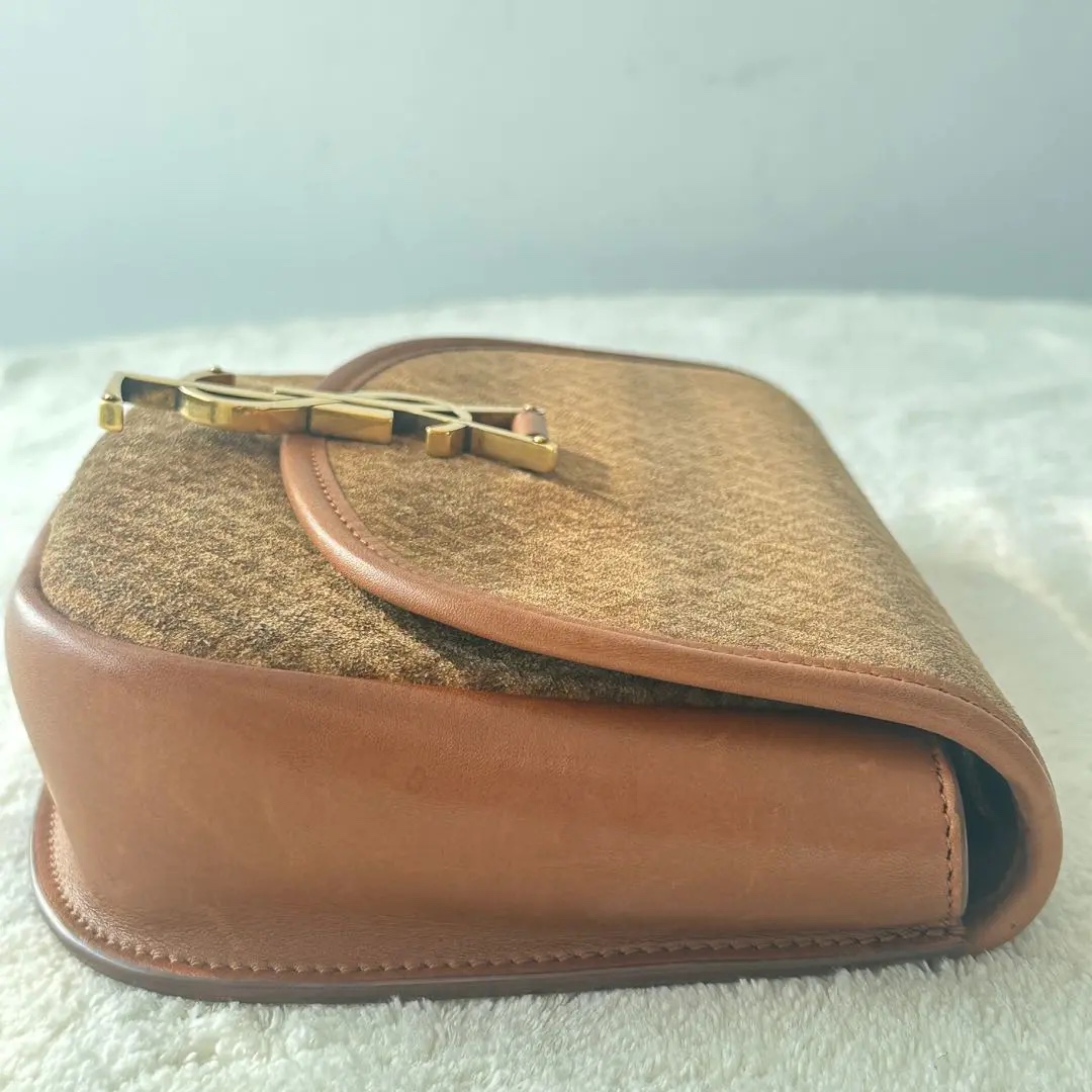 [#679]Pre owned YSL KAIA Calfskin Small Golden Hardware BJ110&04055