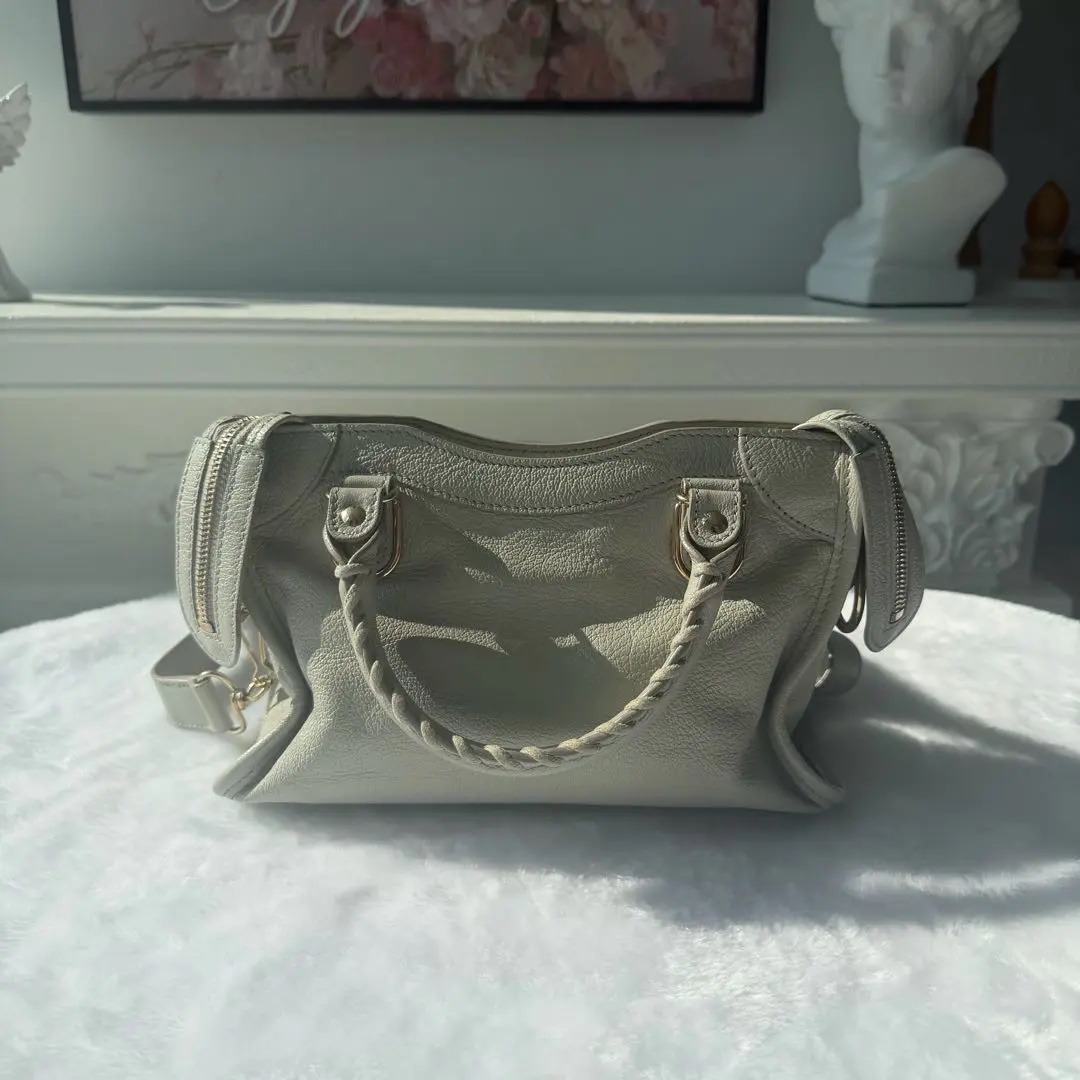 [#695]Pre owned Balenciaga bag Crossbody bag BJ110&&04048