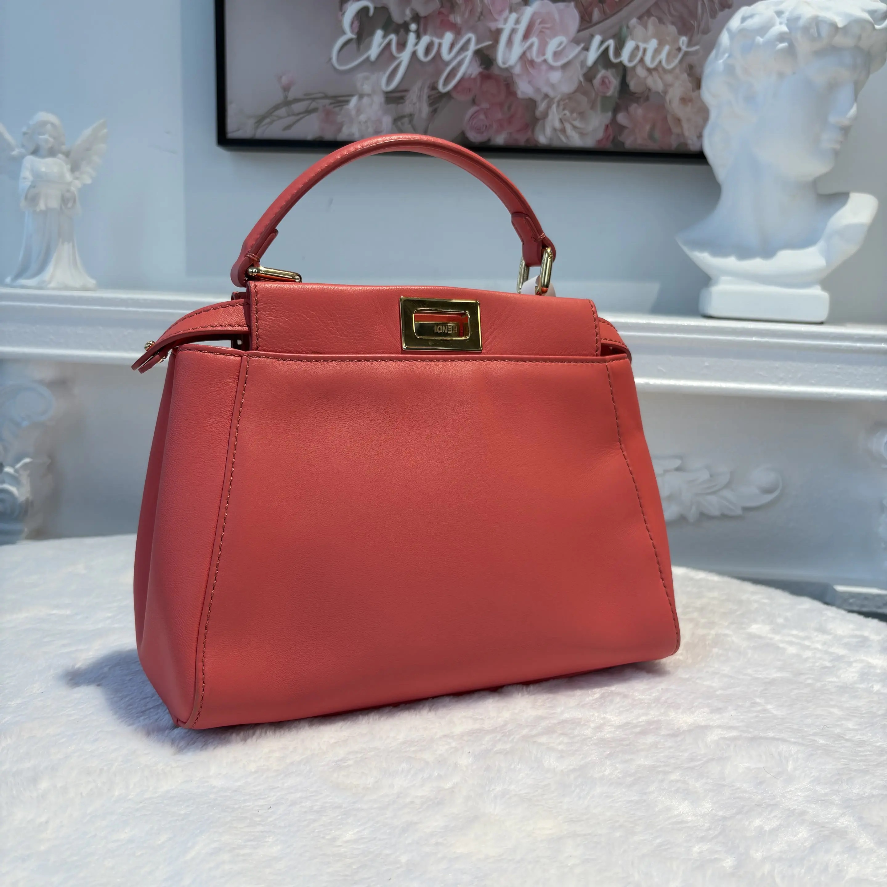 [#602]Pre-owned Fendi Peekaboo Iconic Mini size Lambskin BJ110&04030