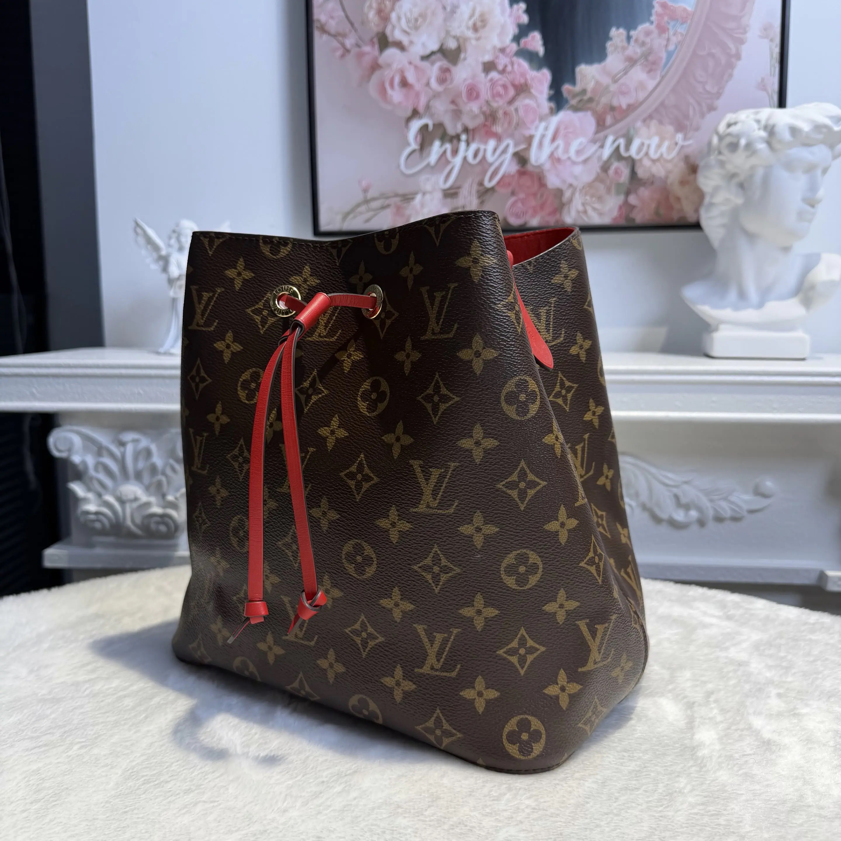 【#606】Pre-owned Louis Vuitton Neonoe Brown Red Monogram Medium shoulder bag BJ110170407