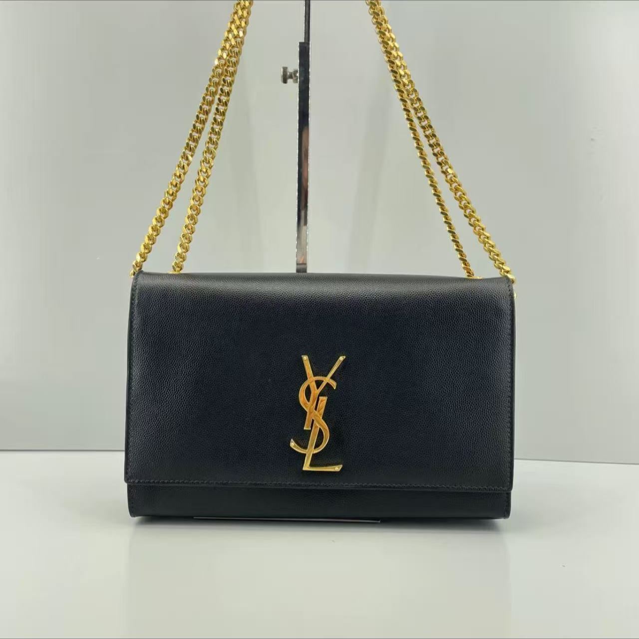 【#511】Pre-owned Yves Saint Laurent Kate Black Gold  Calfskin Shoulder Bags YSLBJ1109904070 