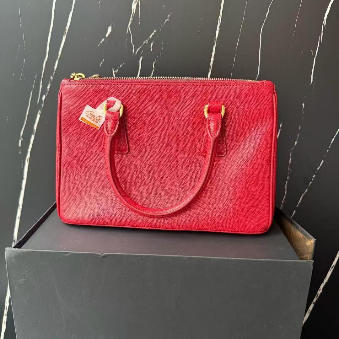 【#447】Pre-owned PRADA Saffiano Small Size  Calfskin BJ1109904026 Tote