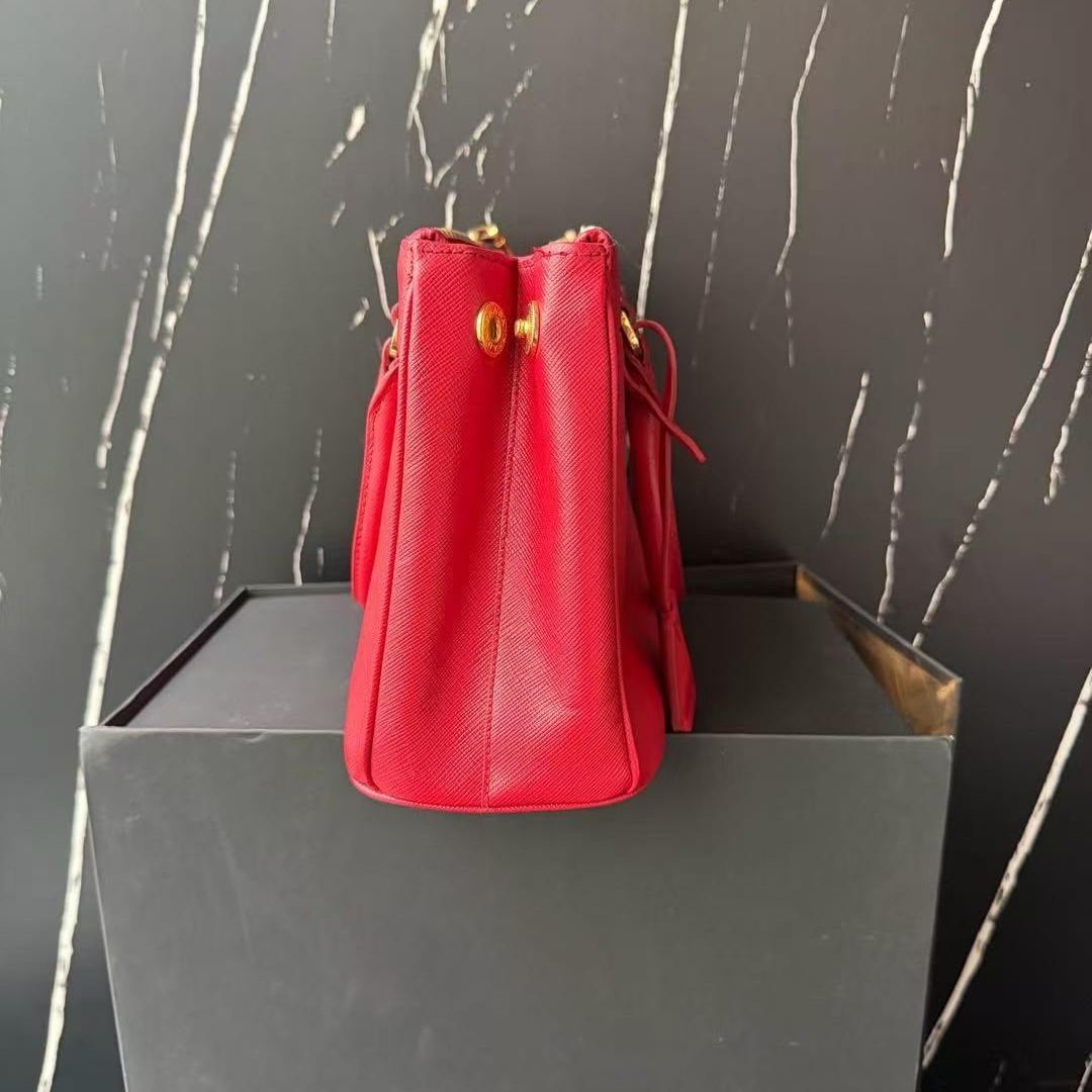 【#447】Pre-owned PRADA Saffiano Small Size  Calfskin BJ1109904026 Tote