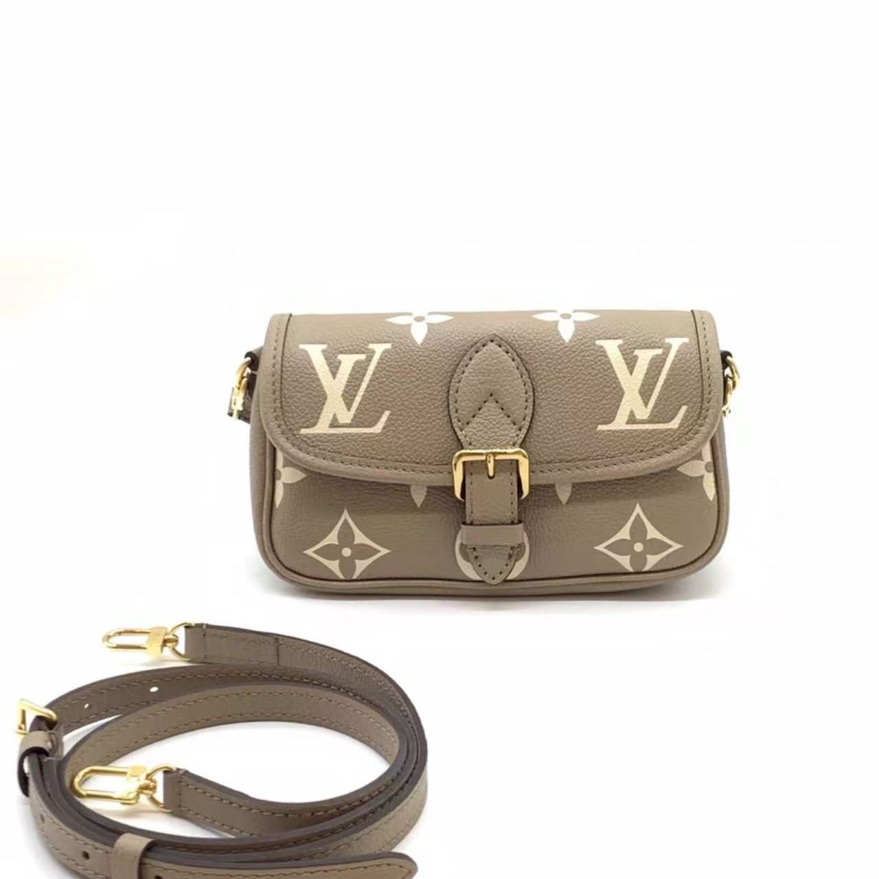 【#543】Pre-owned Louis Vuitton Diane Nano Microchip Elephant Grey  Calfskin Shoulder Bag BJ11021LO50125 