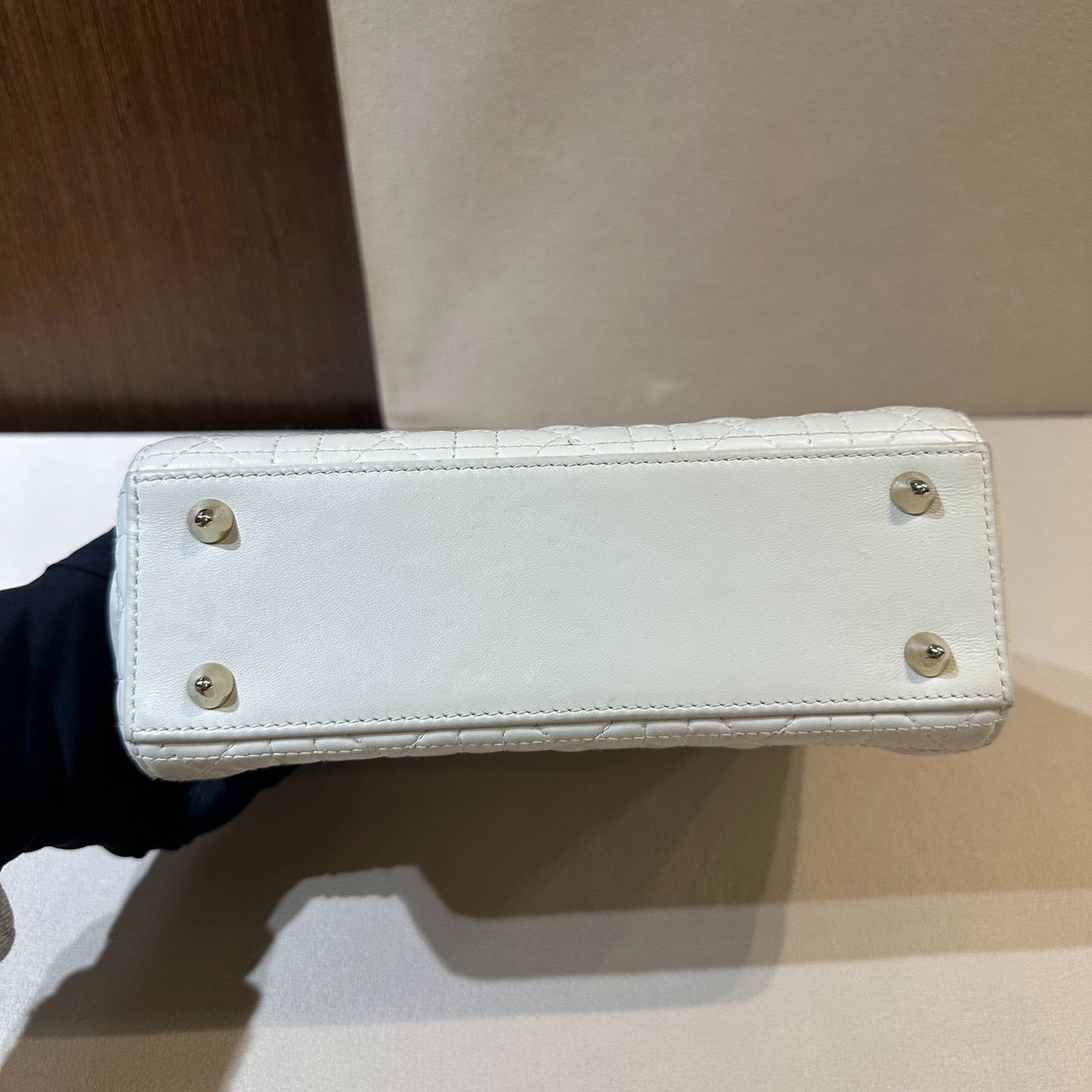 【#725】Pre-owned Dior Lady Dior White Small Size Lambskin Shoulder Bag BJ11099040145【Deposits 100$】【Installments #1 100$/2649$】