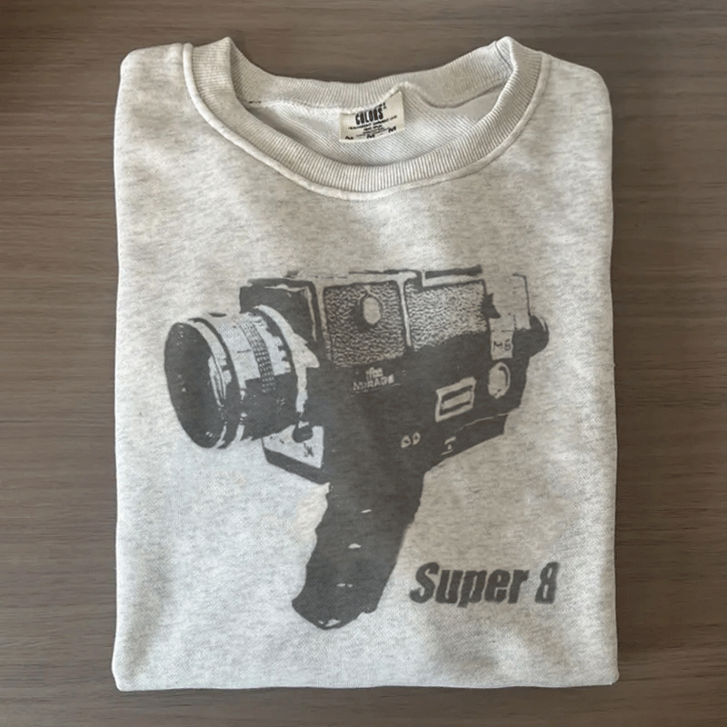 Super Retro Camera White T-shirt/Sweatshirt